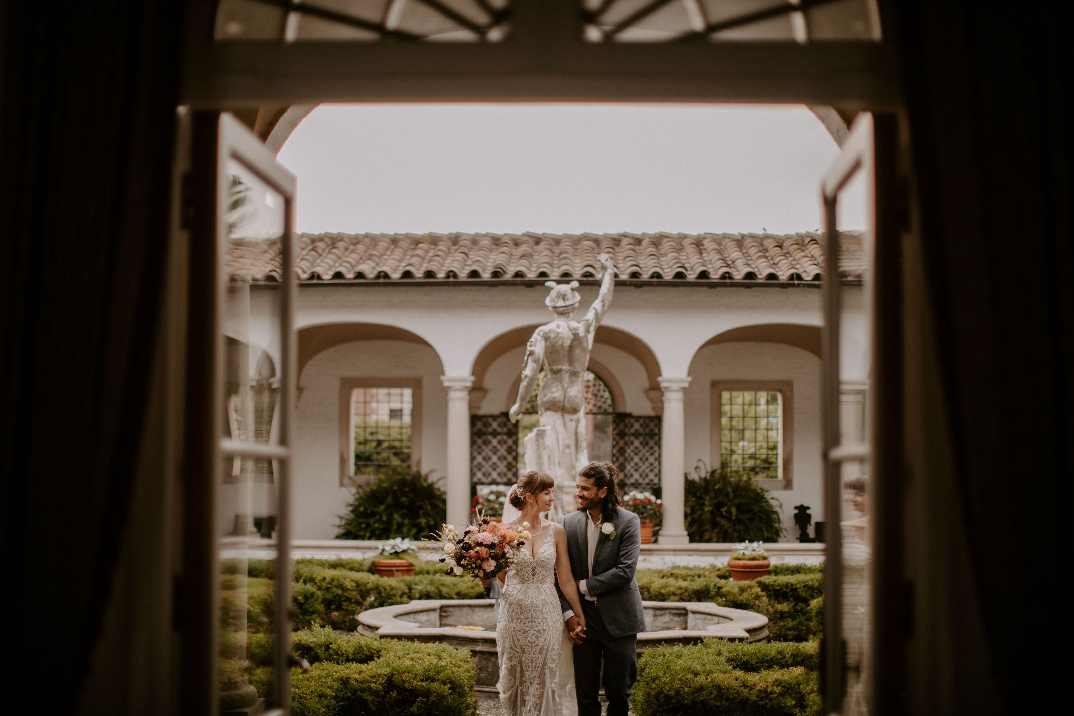 fiftyflowers.com A Romantic Museum Wedding with Bright DIY Flowers - view 14