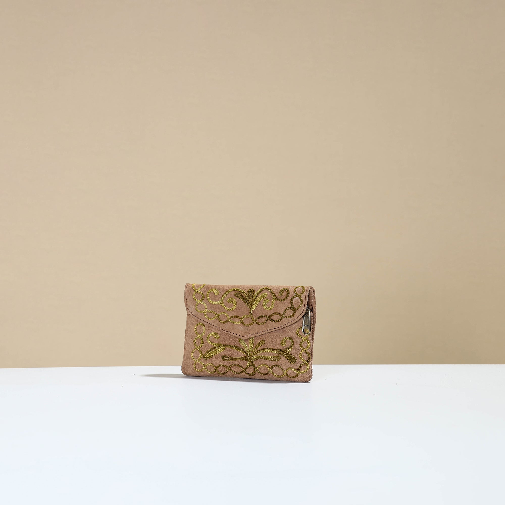 ITOKRI CRAFTS INITIATIVE Brown - Kashmiri Crewel Hand Embroidery Velvet Coin Purse 10 - view 2