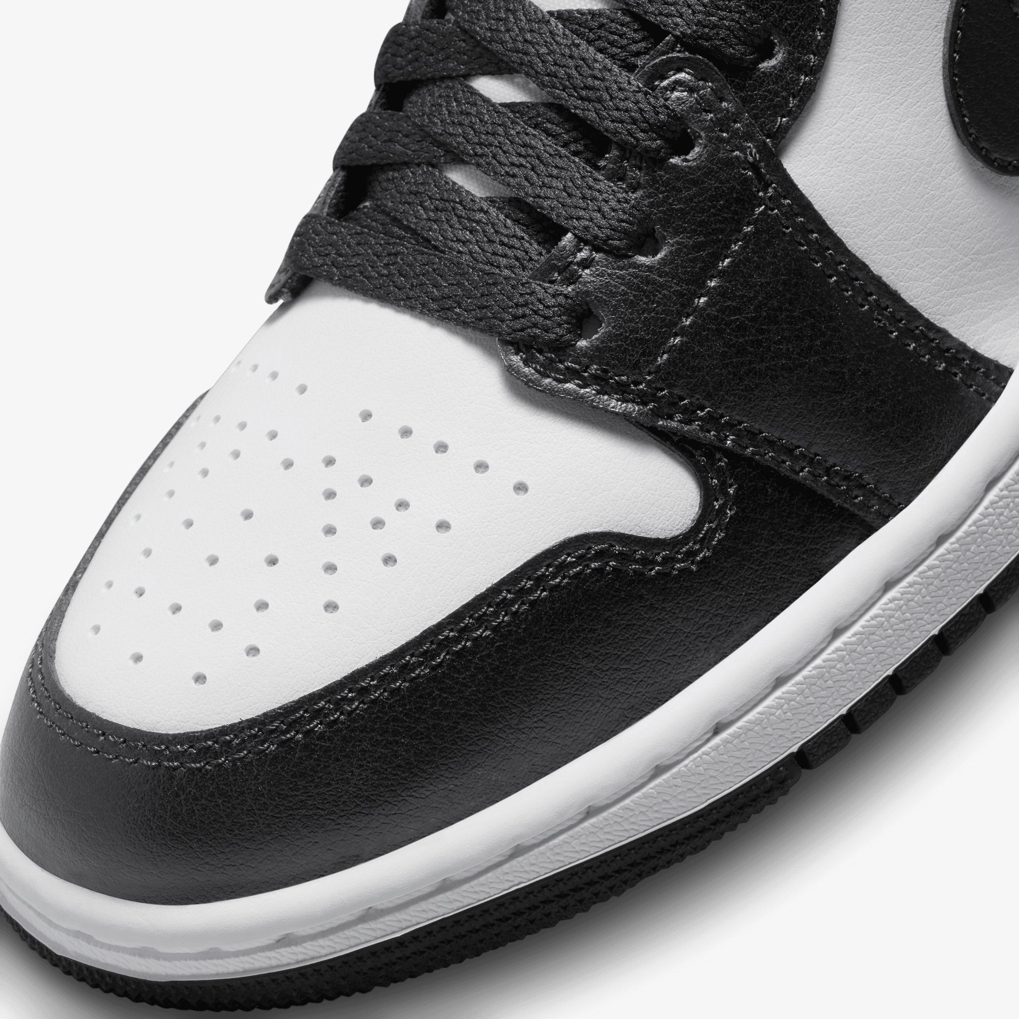 Jordan | Air Jordan 1 Mid { White/black-white - view 5