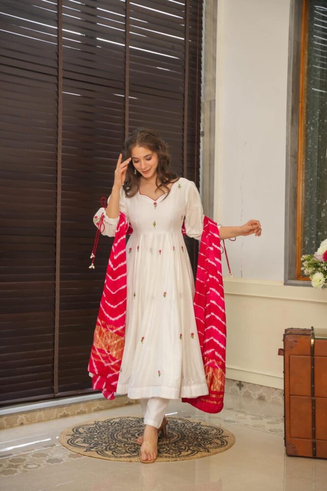 Idaho-o Zahra white chanderi suit set - view 3