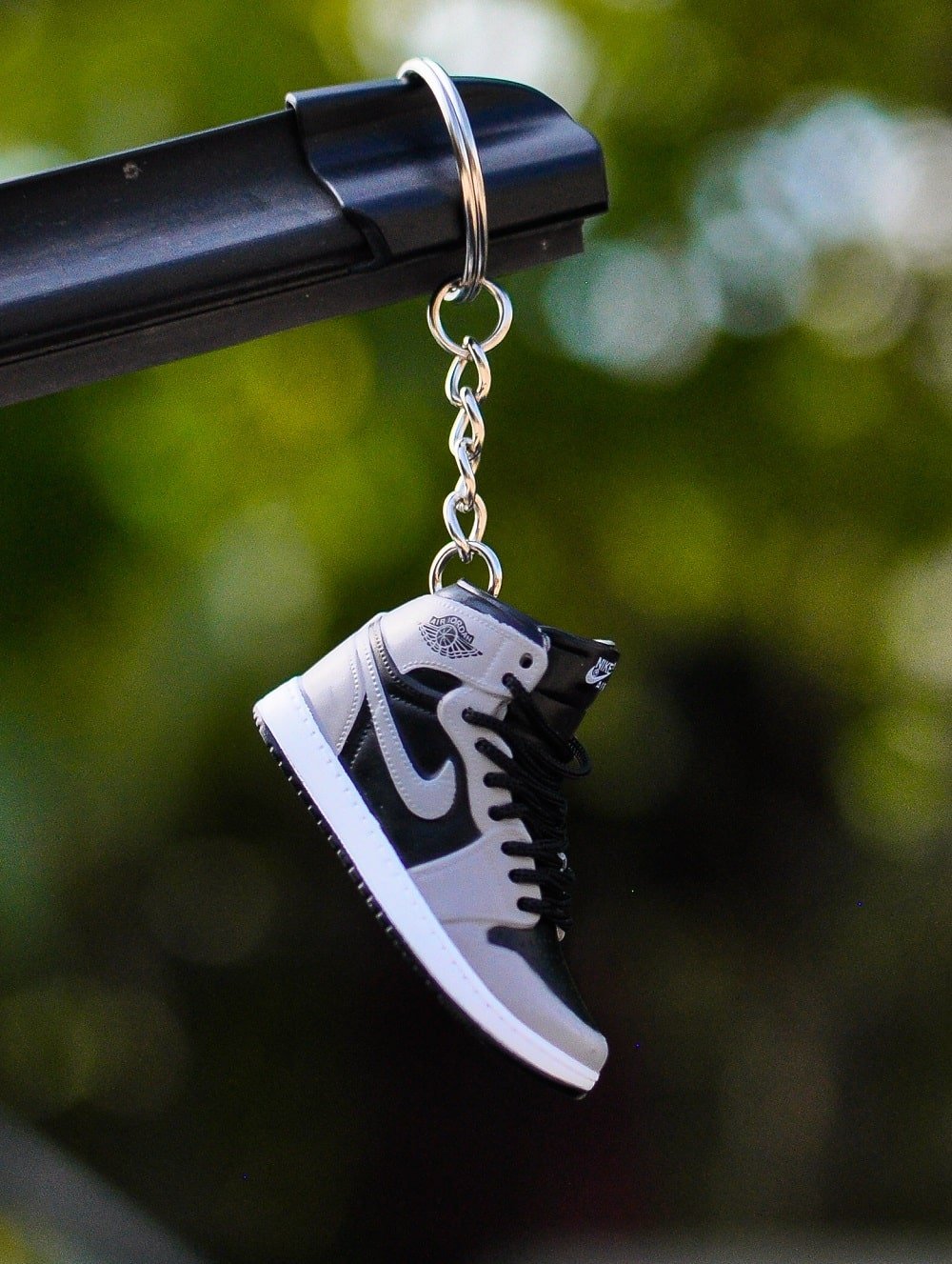 Kicks Machine 3D Sneaker Keychain AJ1 Shadow 2.0