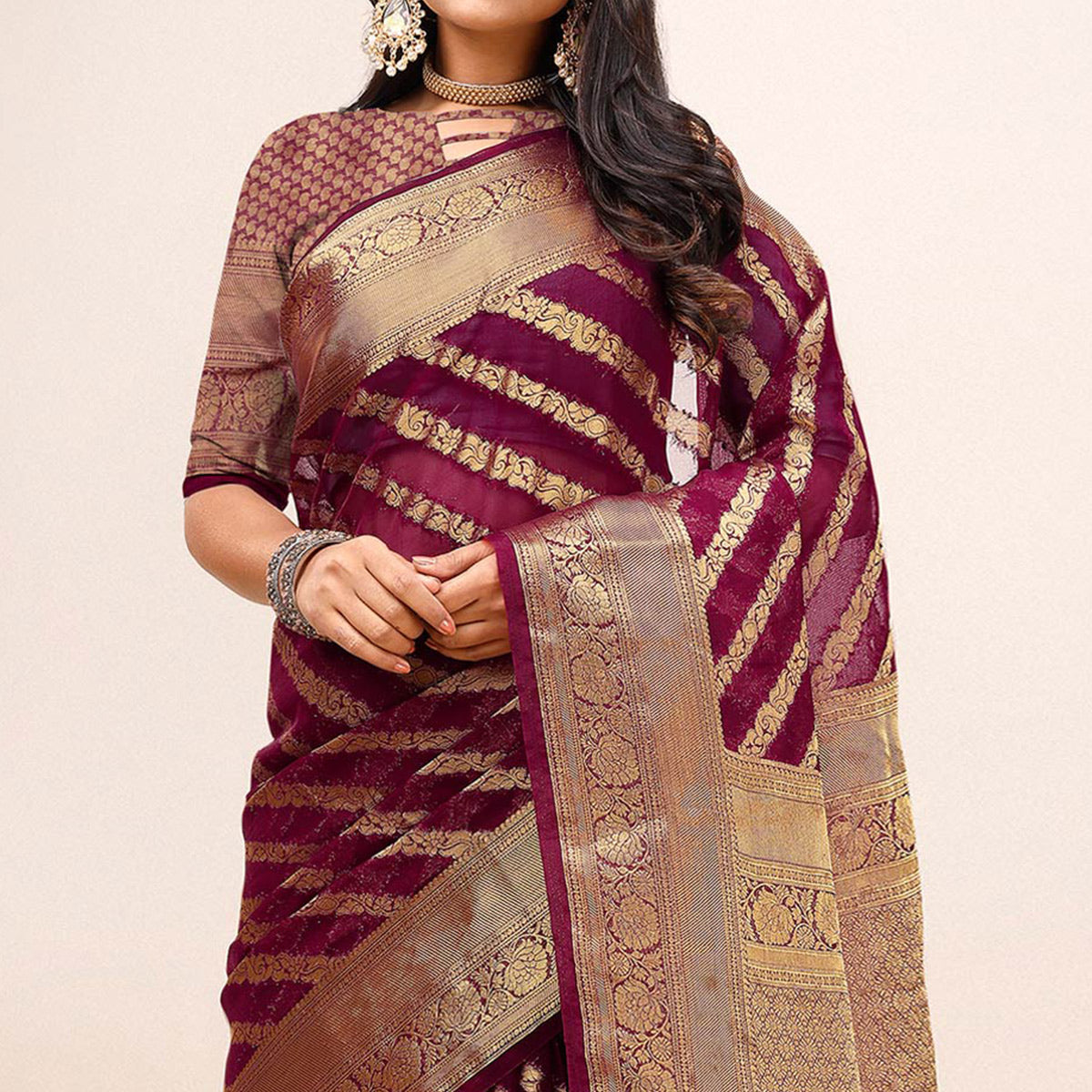 Peachmode Maroon Woven Organza Saree With Tassels - view 3