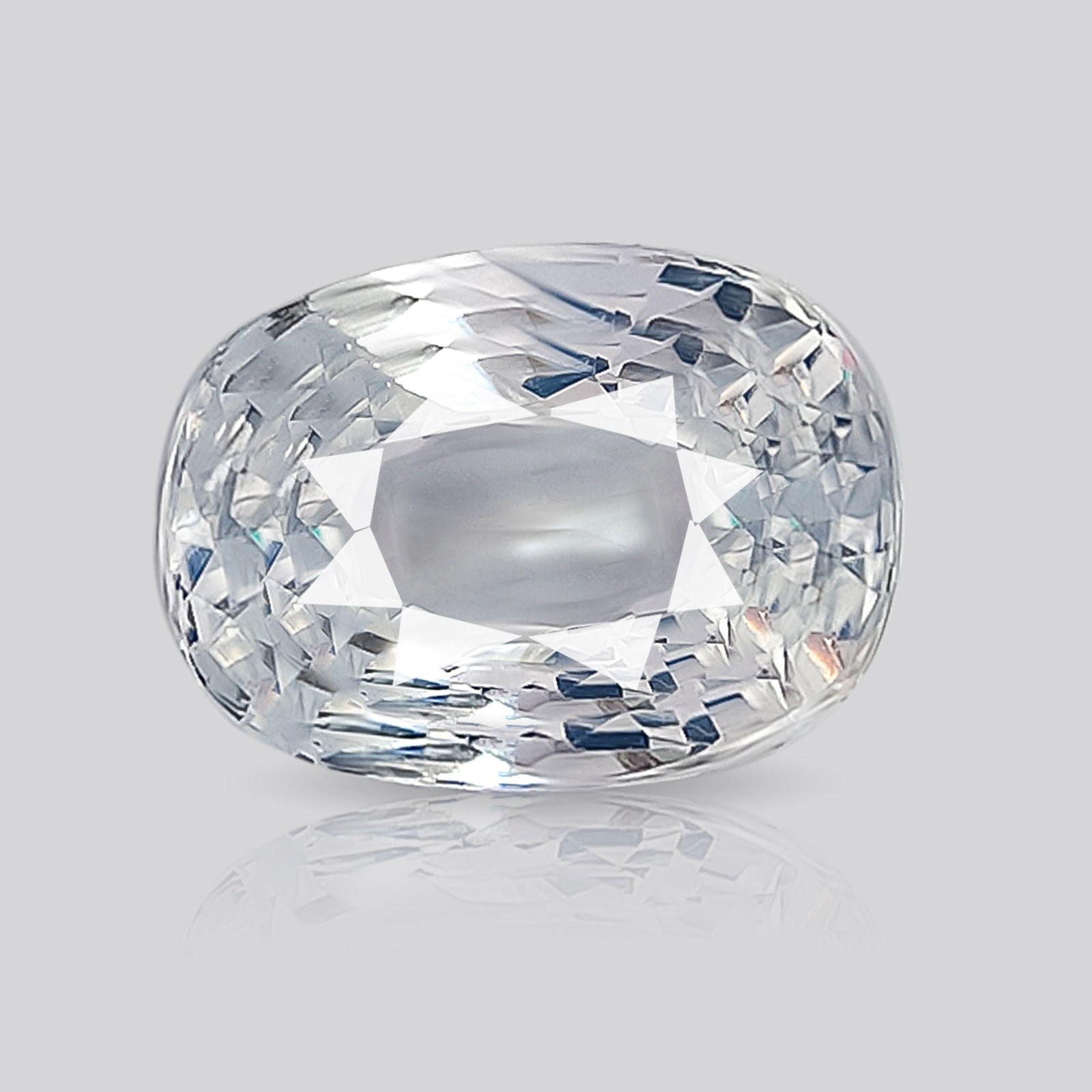Gemsmantra White Sapphire (4.04 ratti)