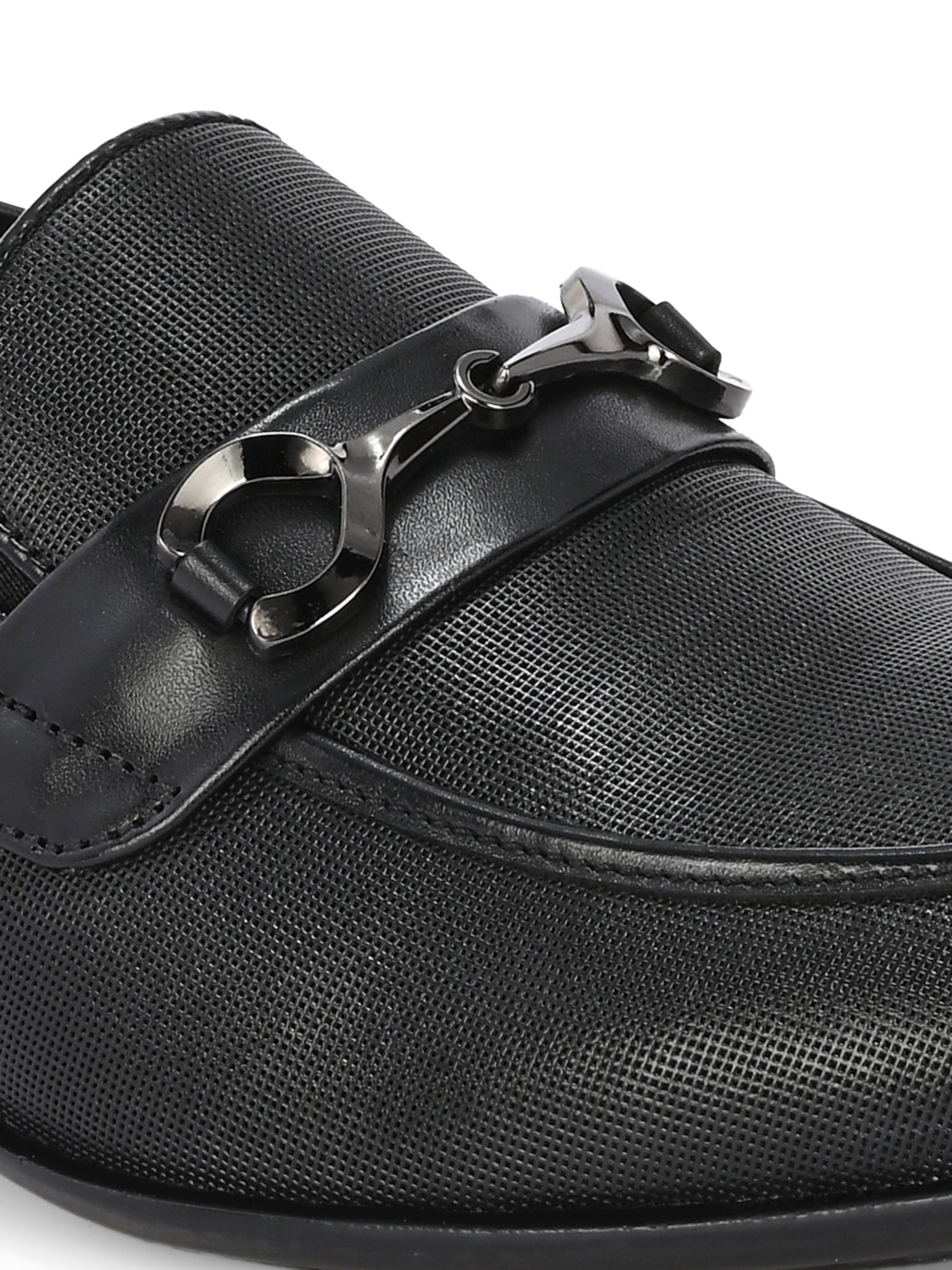 Nova Textured Buckled Loafers by Aspeerio – Black - view 4