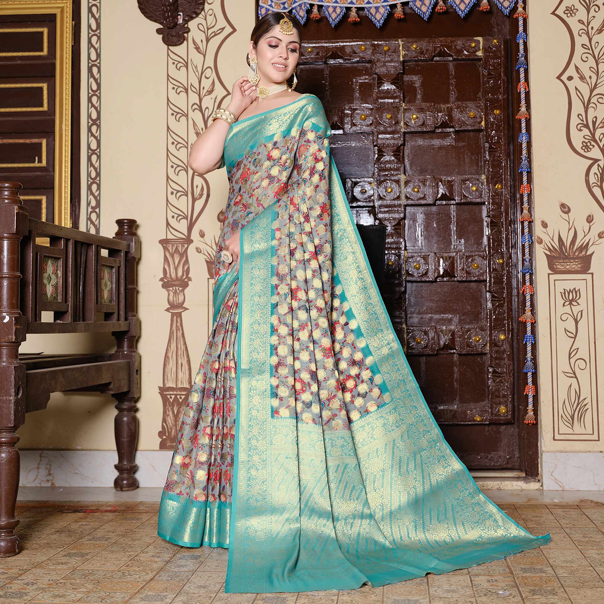 BlackTree grey-turquoise-floral-printed-pure-cotton-saree - view 4