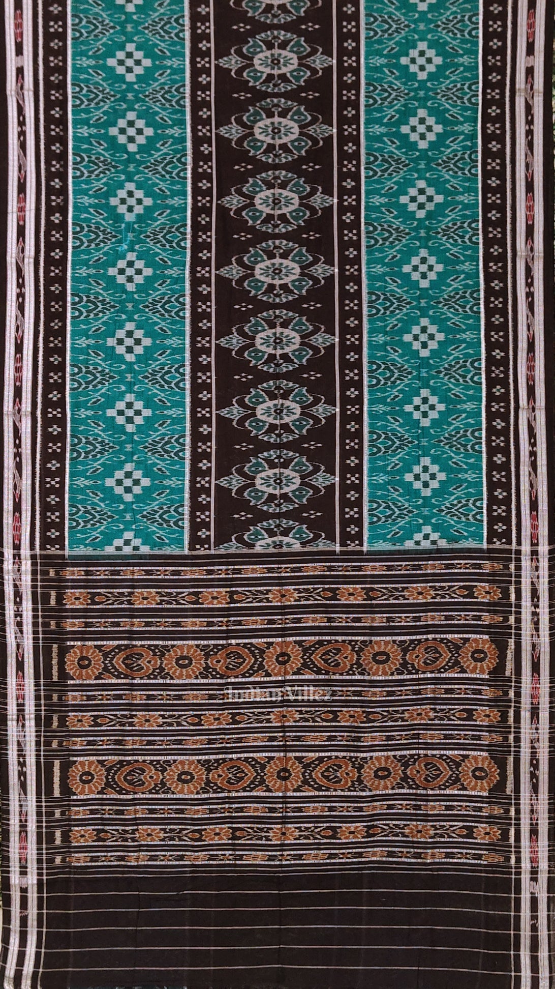 IndianVillèz Green Black Flower Pasapali Sambalpuri Pure Cotton Saree