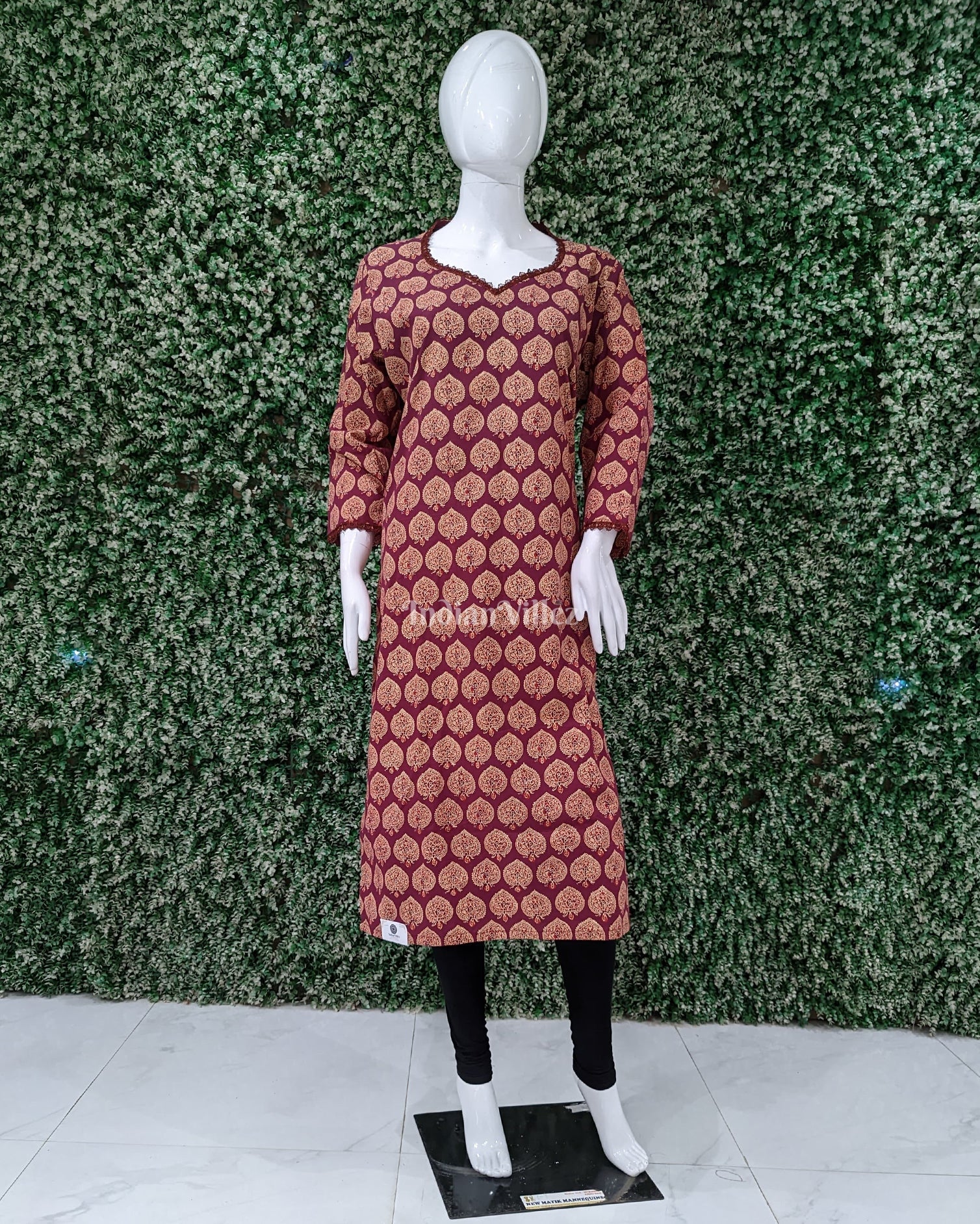 IndianVillèz Maroon Cotton Block Printed Kurti for Women