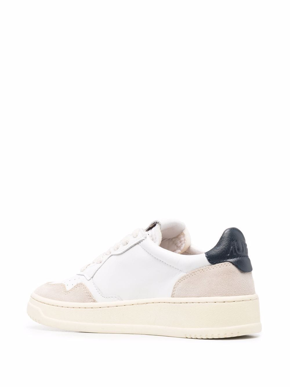 Autry MEDALIST LOW SNEAKERS – Calf Leather 100% - view 2
