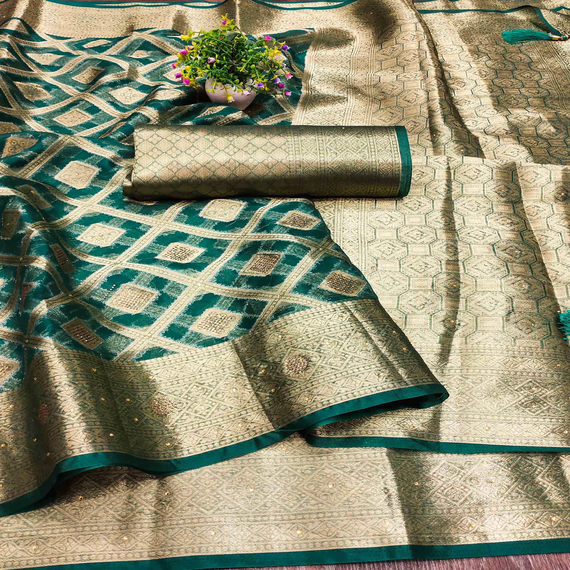 Peachmode Morpich Green Woven With Stonework Organza Jacquard Saree