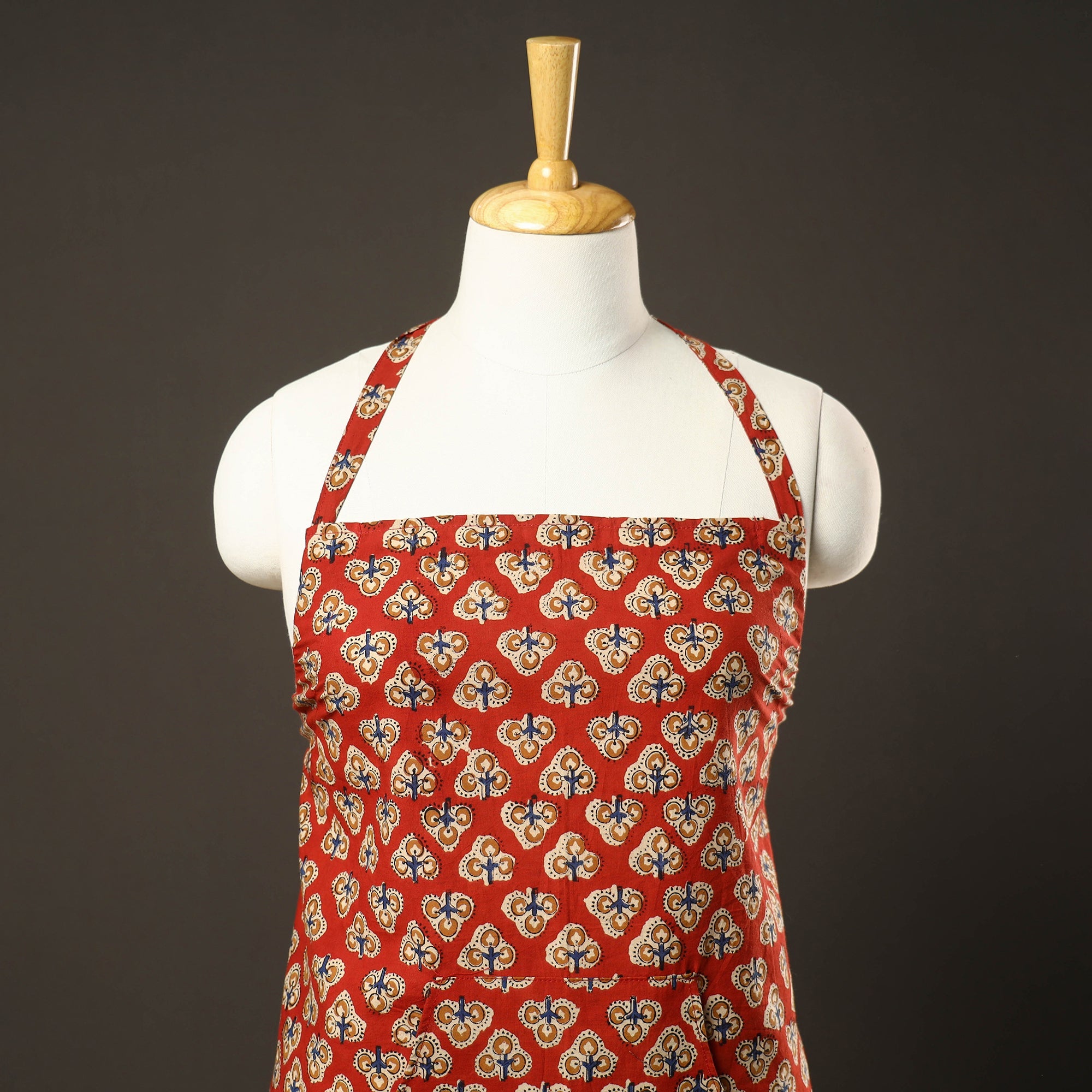 ITOKRI CRAFTS INITIATIVE Bagru Block Printed Cotton Apron with Pocket 23 - view 2