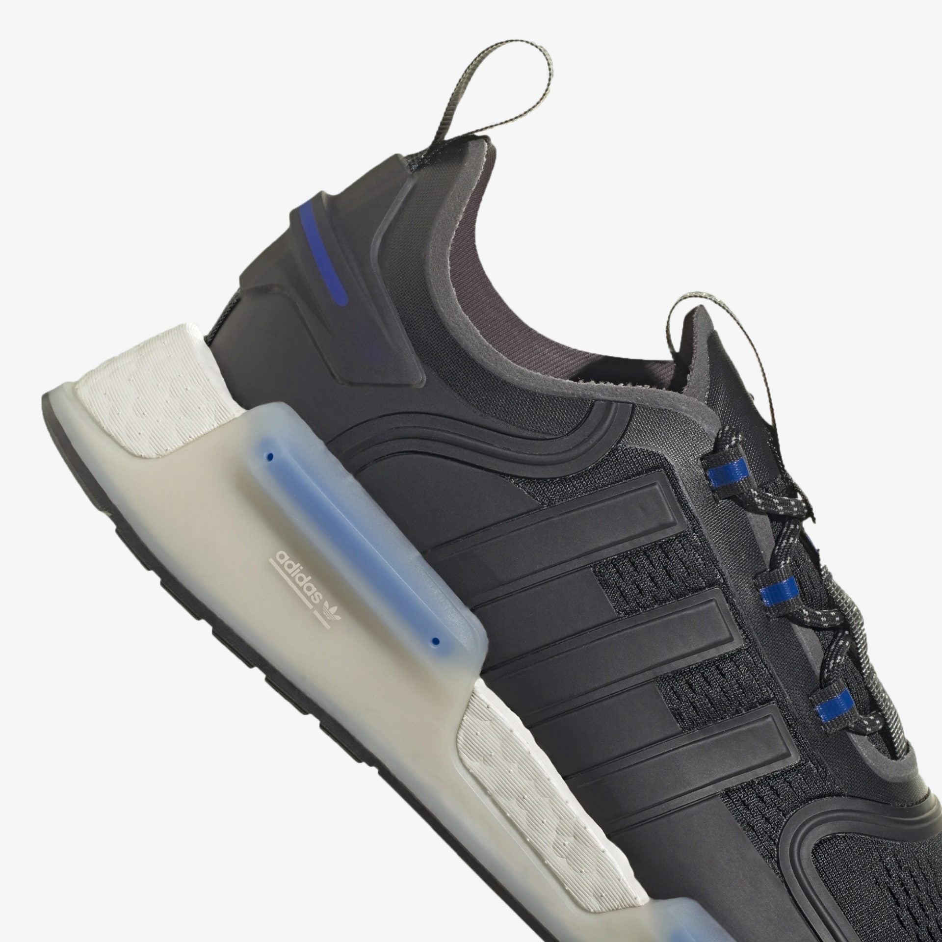 Adidas Originals | NMD_V3 { CORE BLACK/CLOUD WHITE - view 2