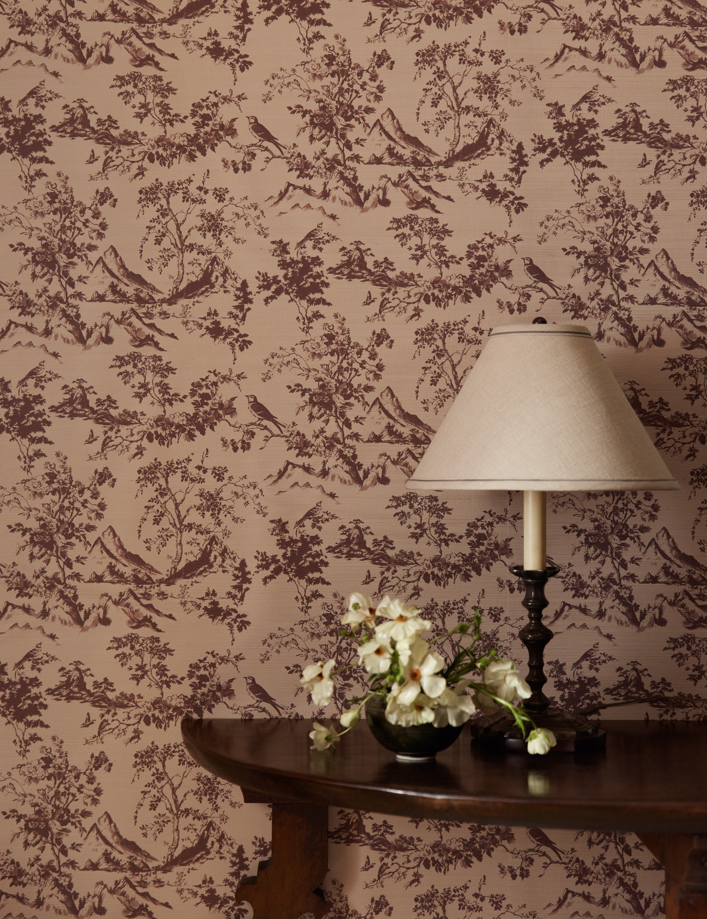 Lulu and Georgia Dors Grasscloth Wallpaper by Jake Arnold - view 2