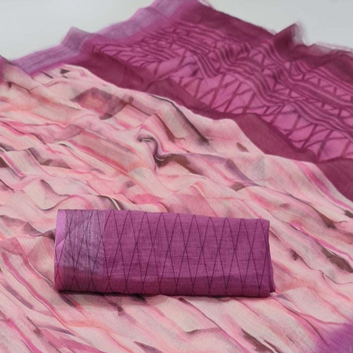 Peachmode Magenta Abstract Digital Printed Linen Saree with Zari Border - view 2