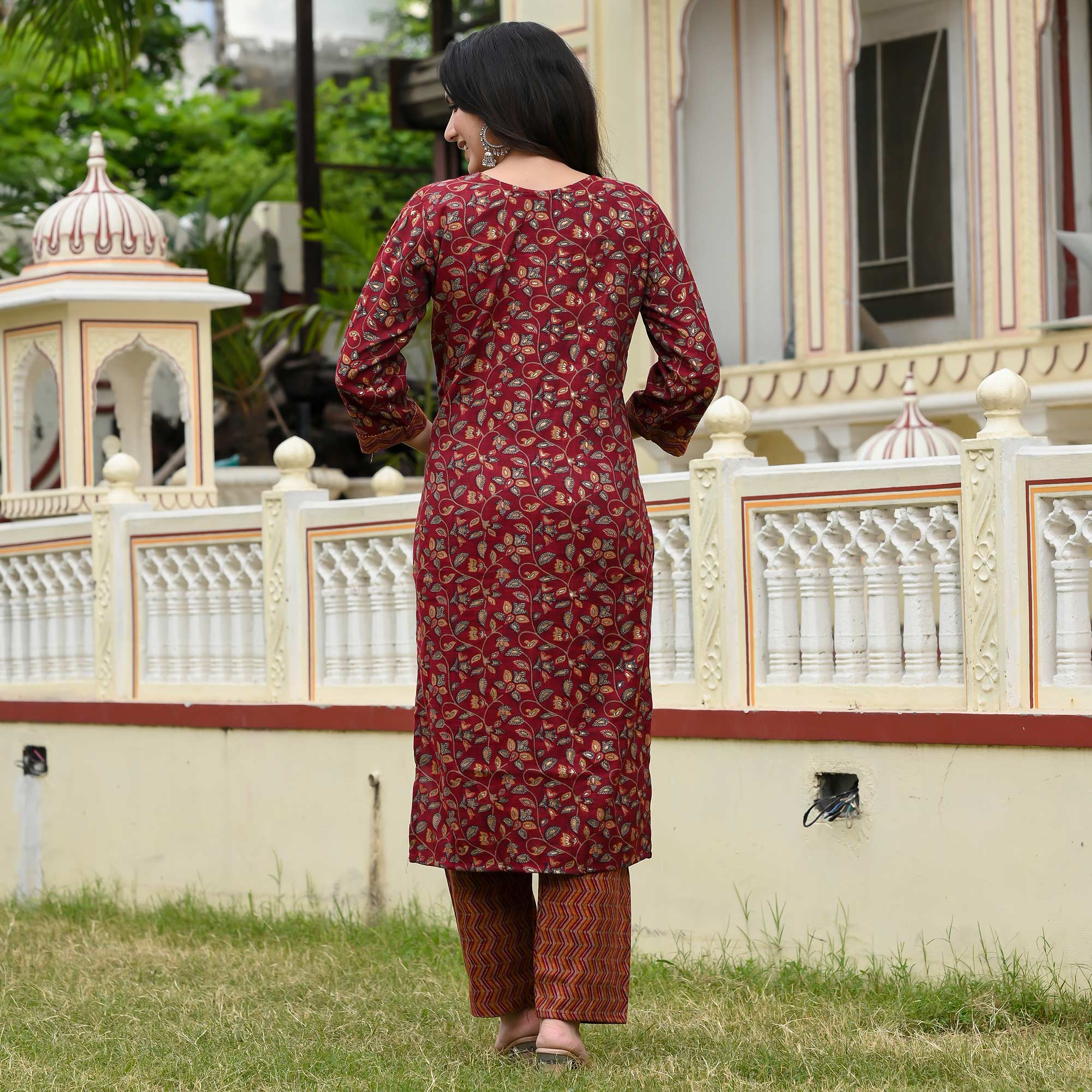 Peachmode Seller Maroon Floral Printed Rayon Suit - view 6