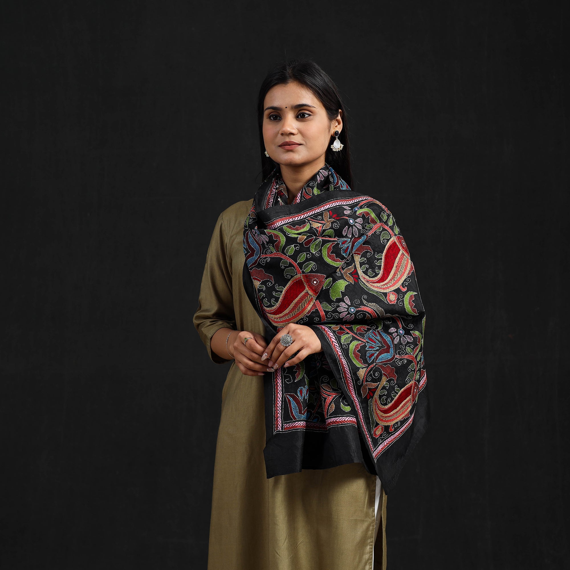 KHUSHBASH - HAPPY LOOM OF EAST Black - Handloom Silk Bengal Kantha Work Stole 34