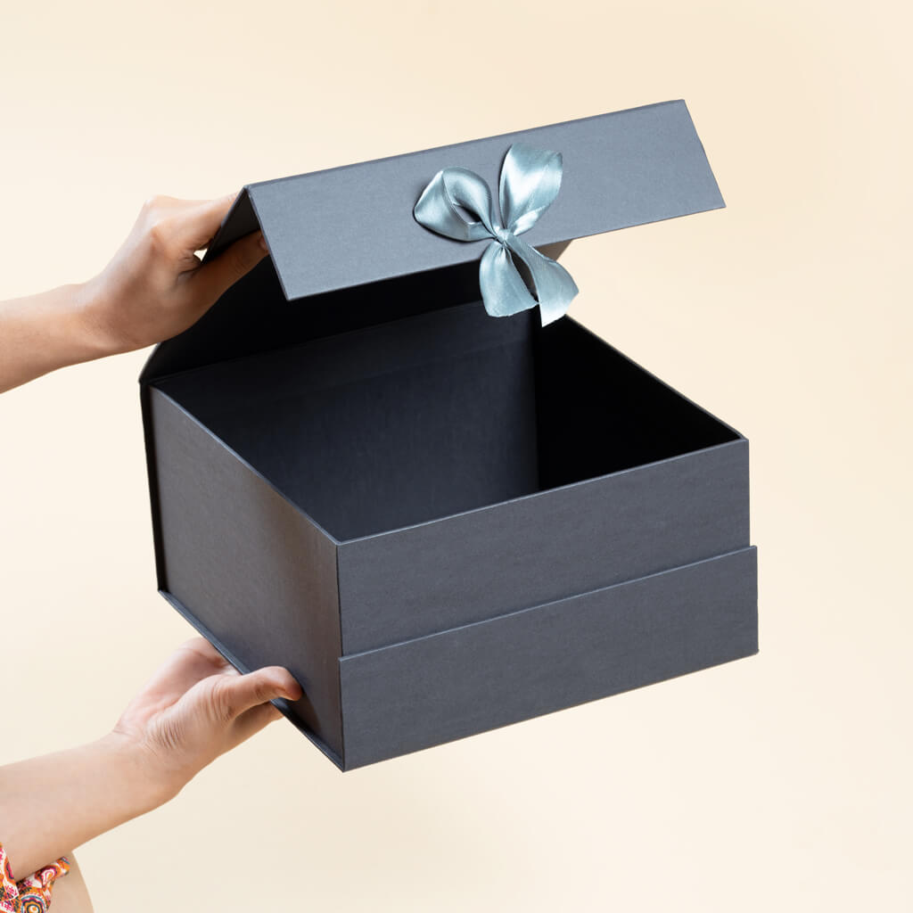 Print24By7 Personalized Magnetic Gift Box - view 6