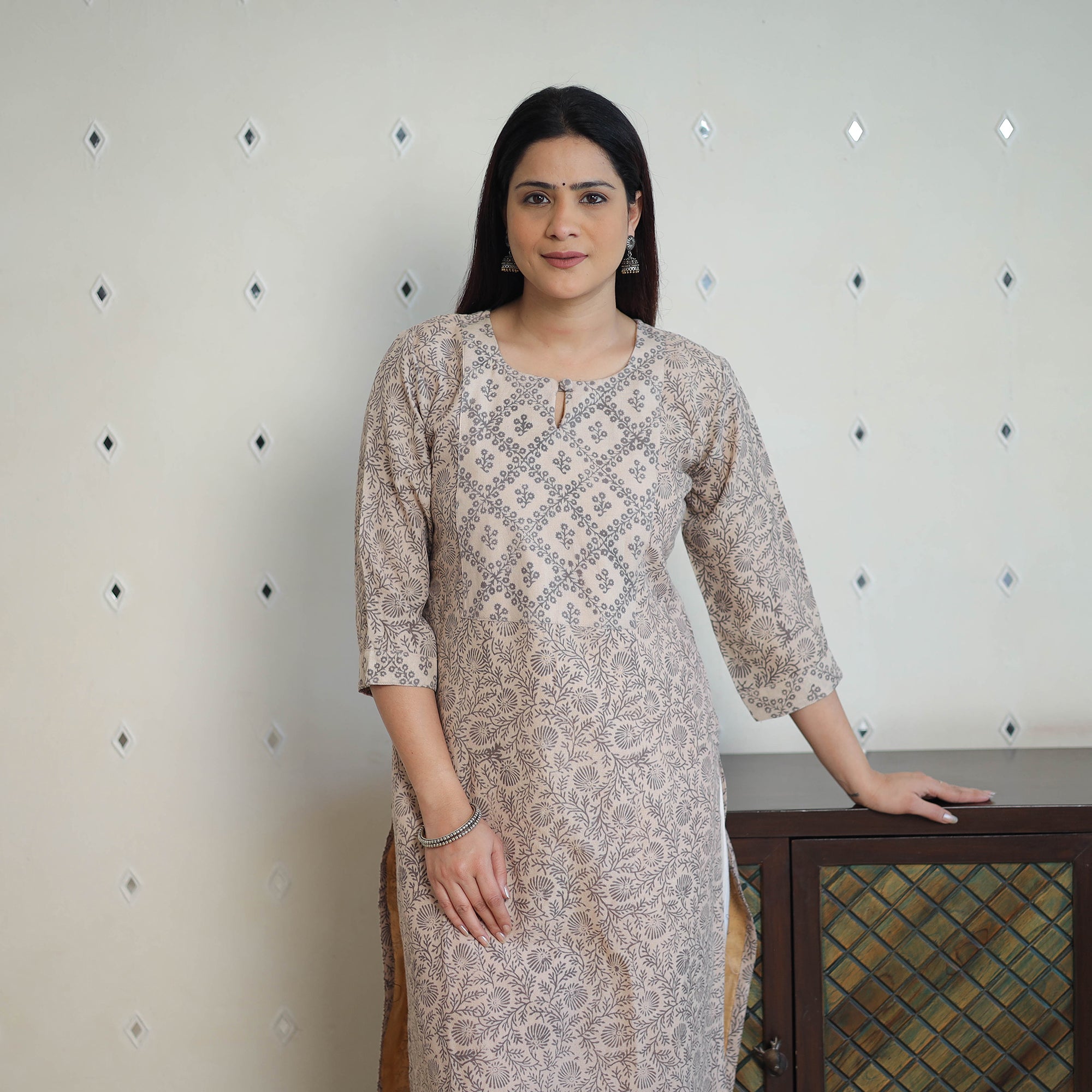 ITOKRI CASUALS Beige - Handwoven Wool Pedana Kalamkari Print Kurta 06