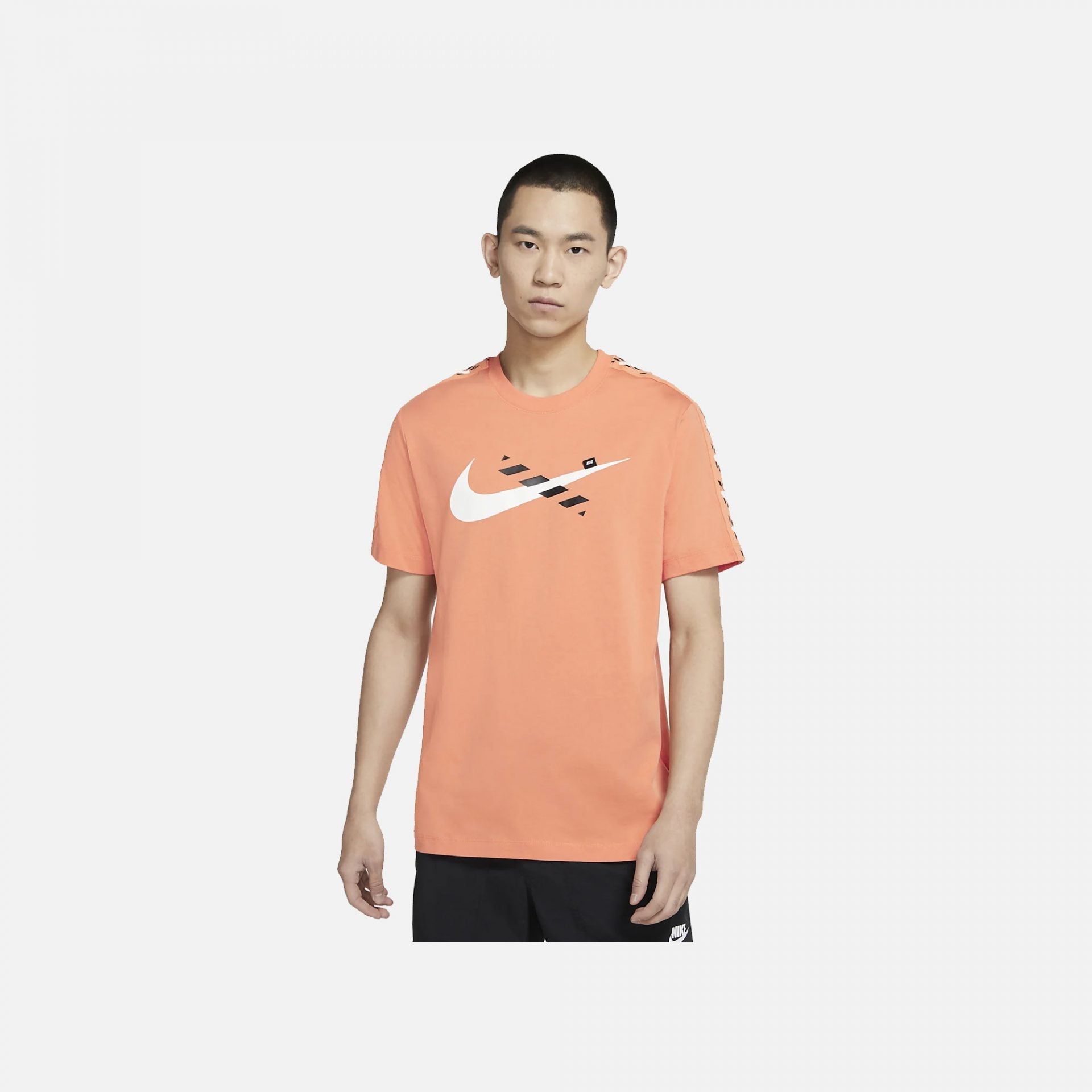 Nike | NSW SWOOSH SHORT SLEEVE T-SHIRTS - view 2