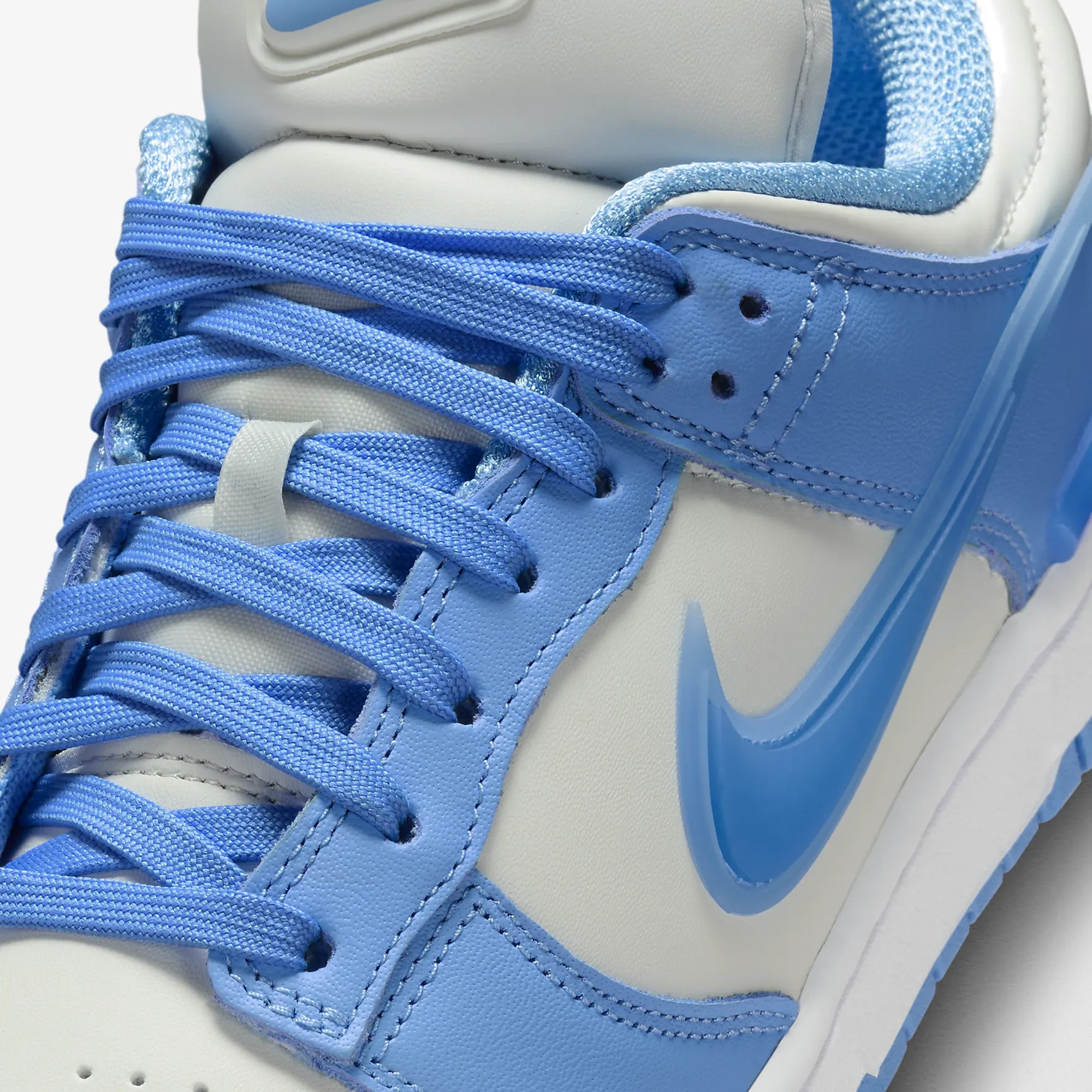 Nike | DUNK LOW TWIST { PHOTON DUST/UNIVERSITY BLUE-WHITE - view 3