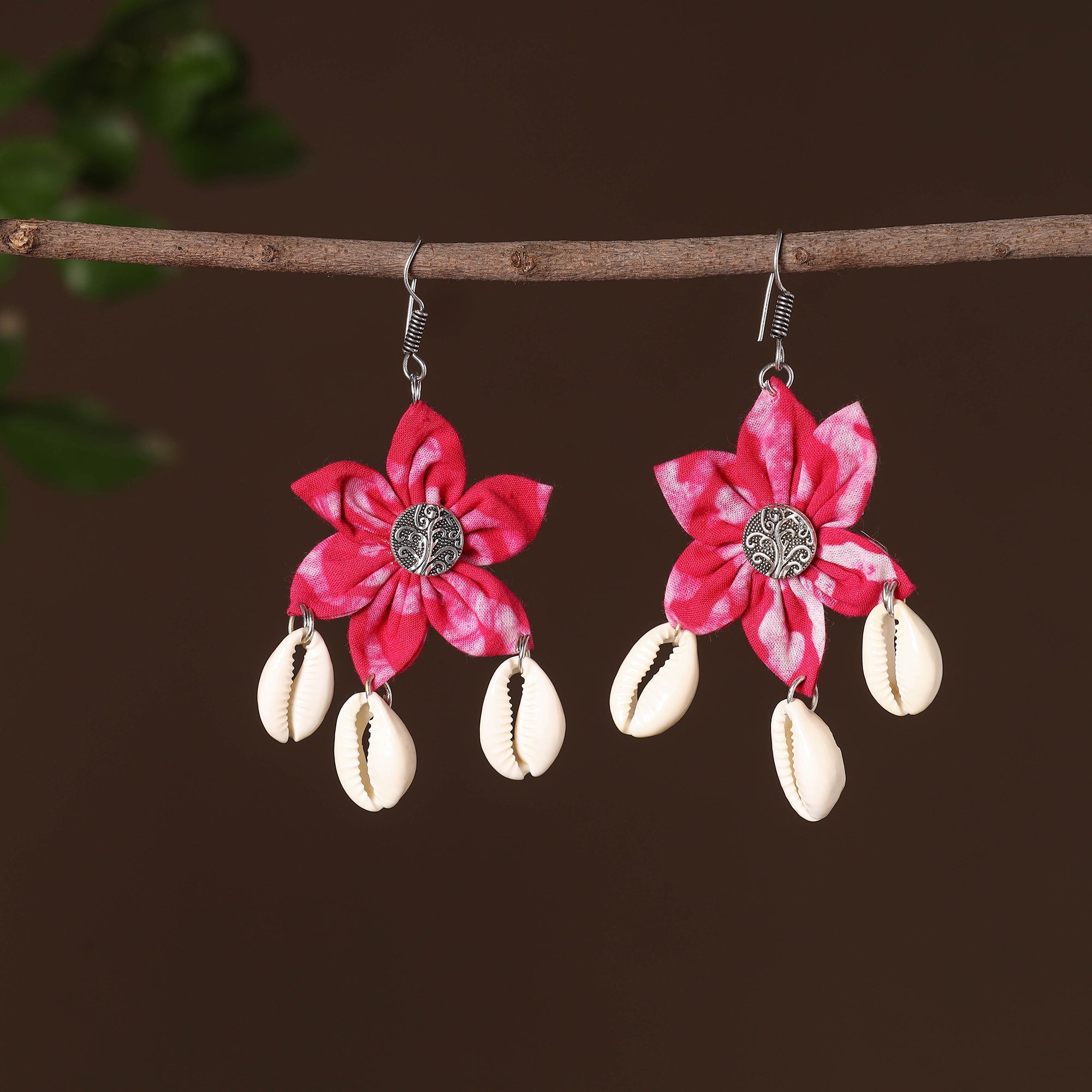 JALPARI Somya Fabart Phool Kali Shell Earrings