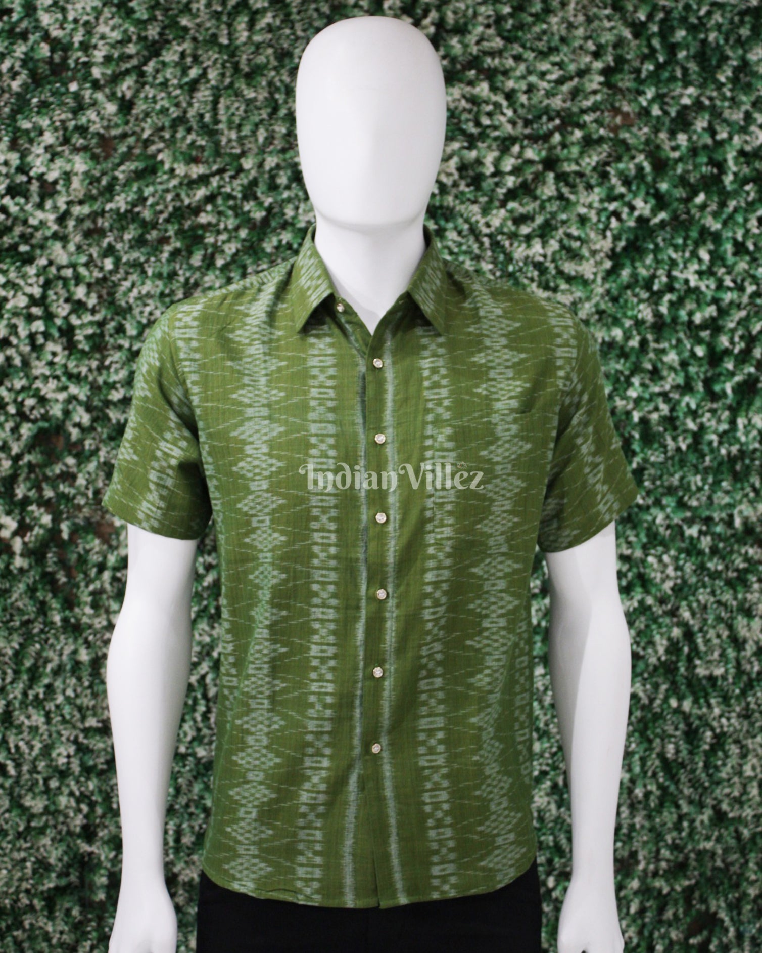 IndianVillèz Green Odisha Ikat Cotton Half Sleeve Shirt for Men
