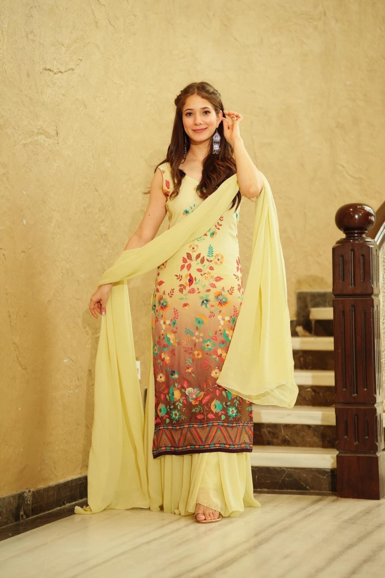 Idaho-o Archita Yellow Embroidered Kurta Set