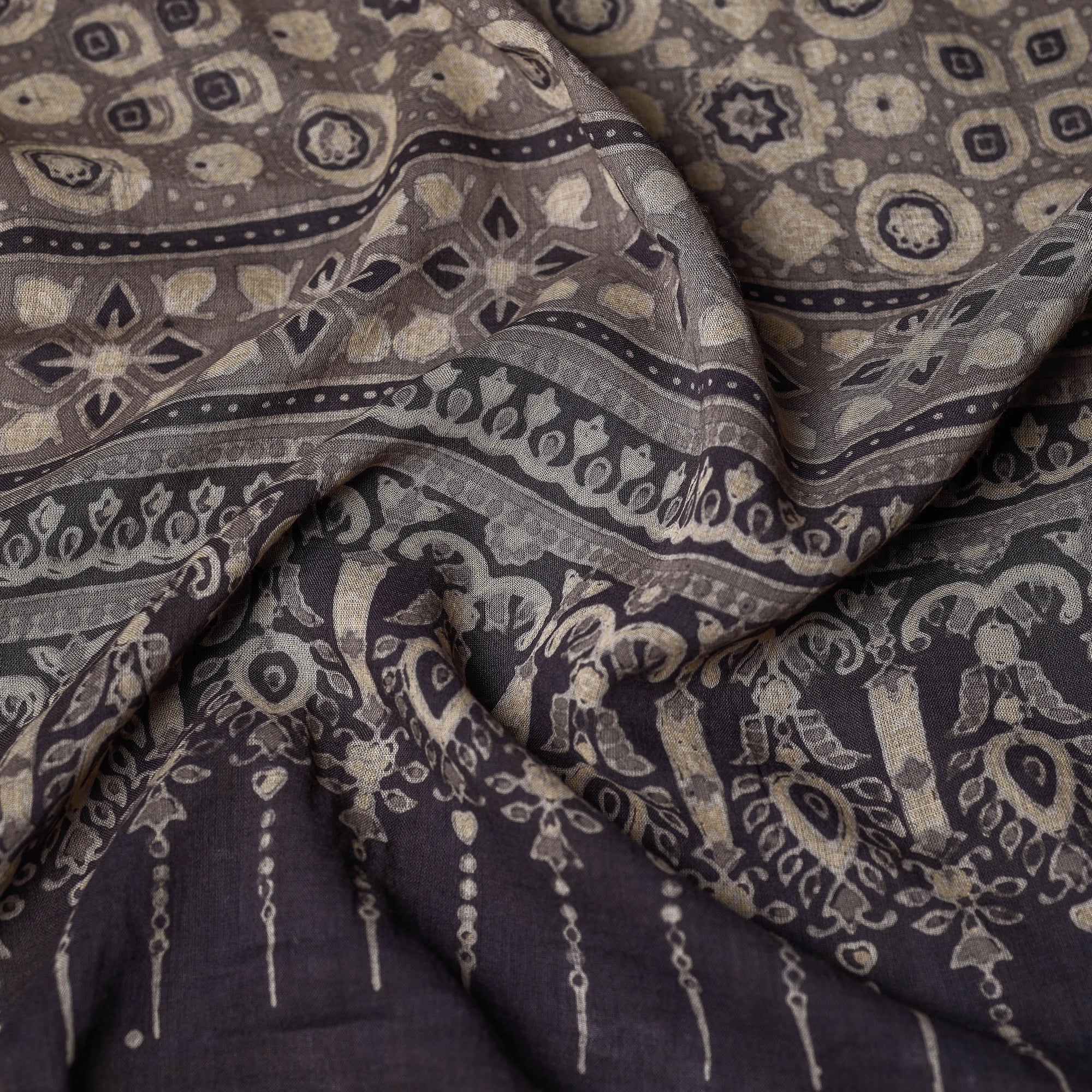 AJRAKH BY SUFIYAN ISMAIL KHATRI Brown - Ajrakh Block Printed Mul Cotton Stole With Tassels - view 2