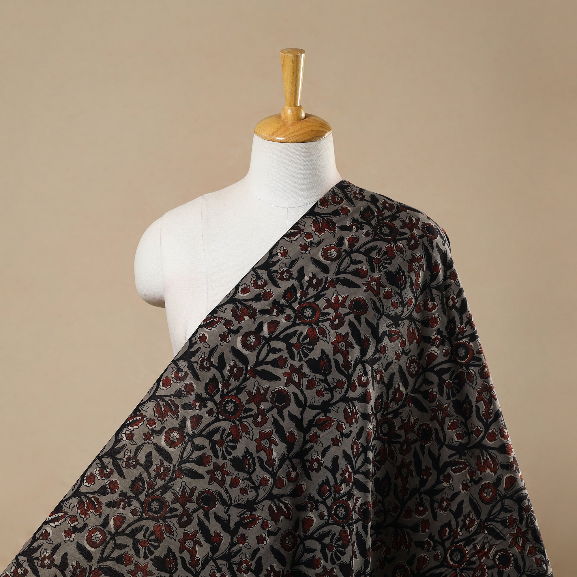 ARTISAN HAND BLOCK PRINTS Black - Block Print Cotton Jahota Fabric 34