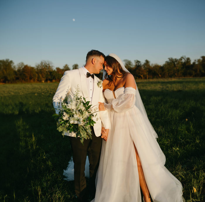 fiftyflowers.com Elegant Soft White San Antonio Wedding