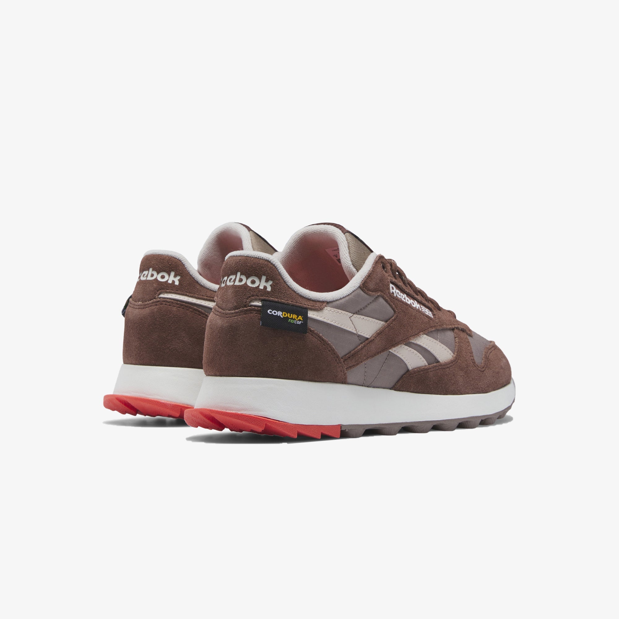 Reebok | CLASSIC LEATHER { BROWN - view 2