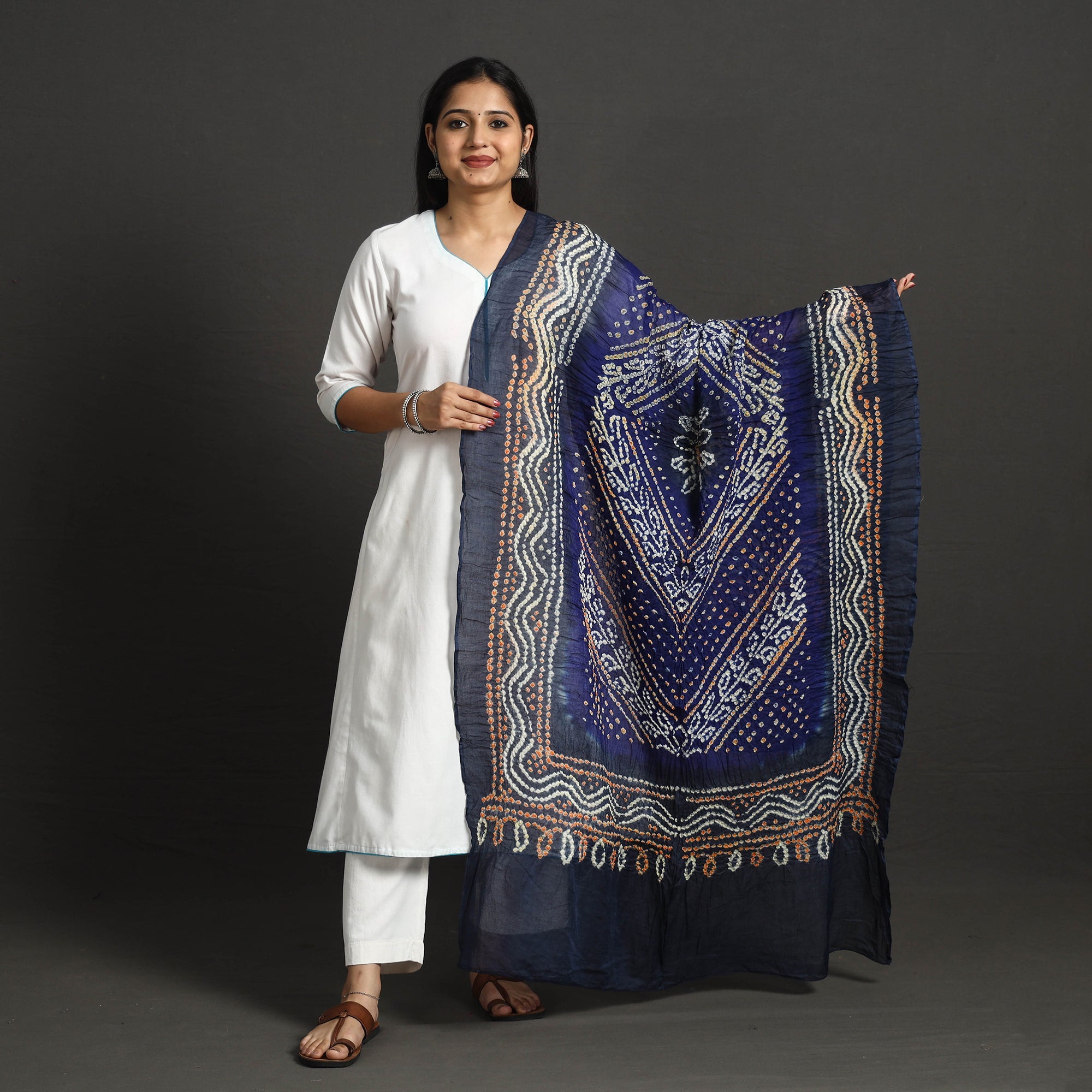 KACHCHH JI CHHAAP Kutch Tie-Dye Cotton Bandhani Dupatta 28