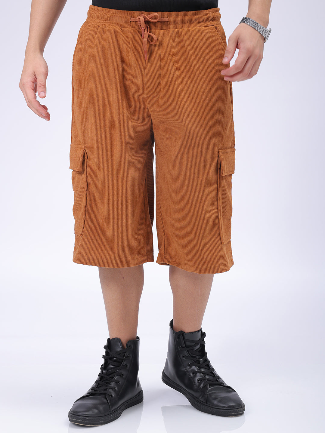 The Indian Garage Co Men's Brown Loose Textured Utility Cargo Shorts