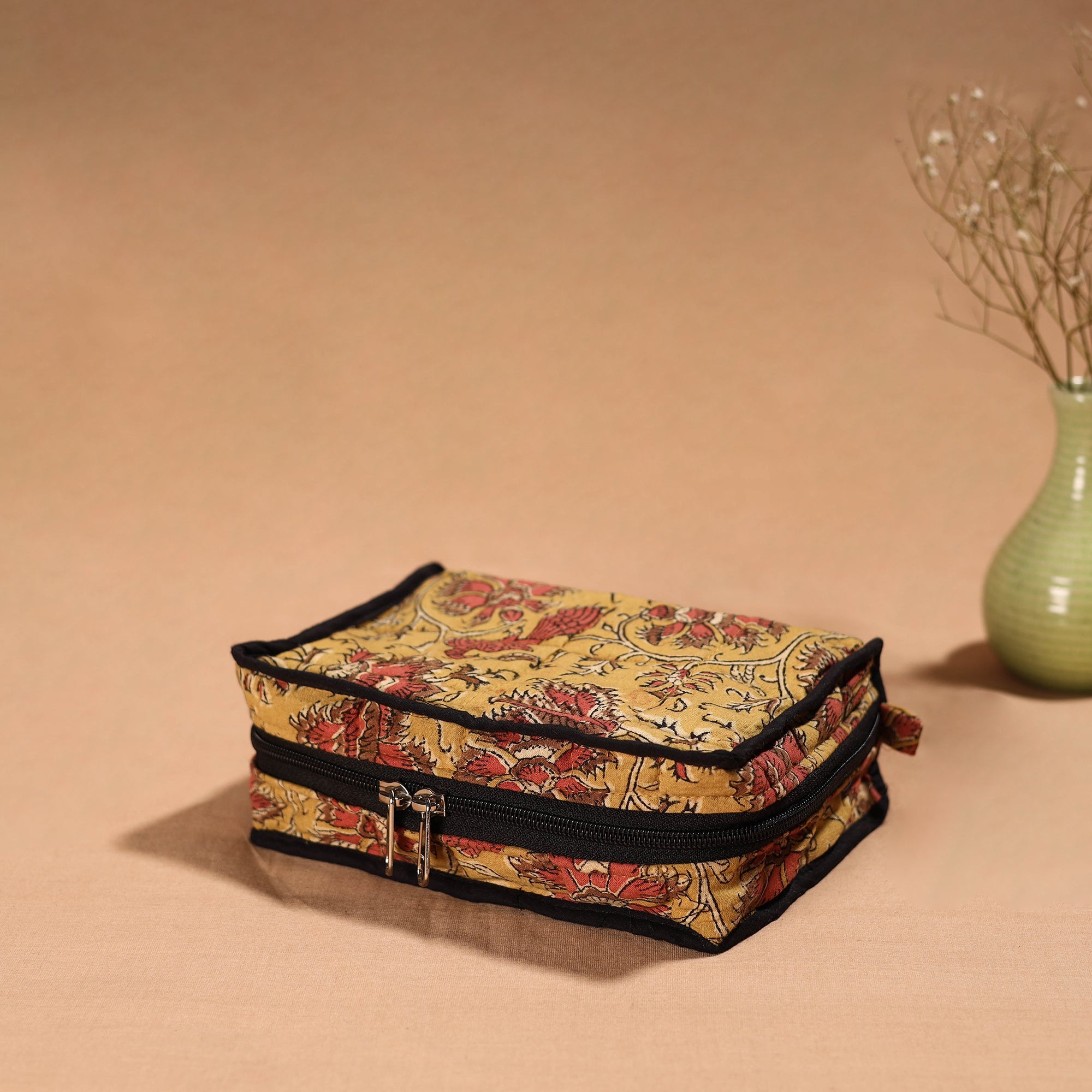 NOORI BAZAR Handmade 4 Pockets Cotton Jewellery Bag 01