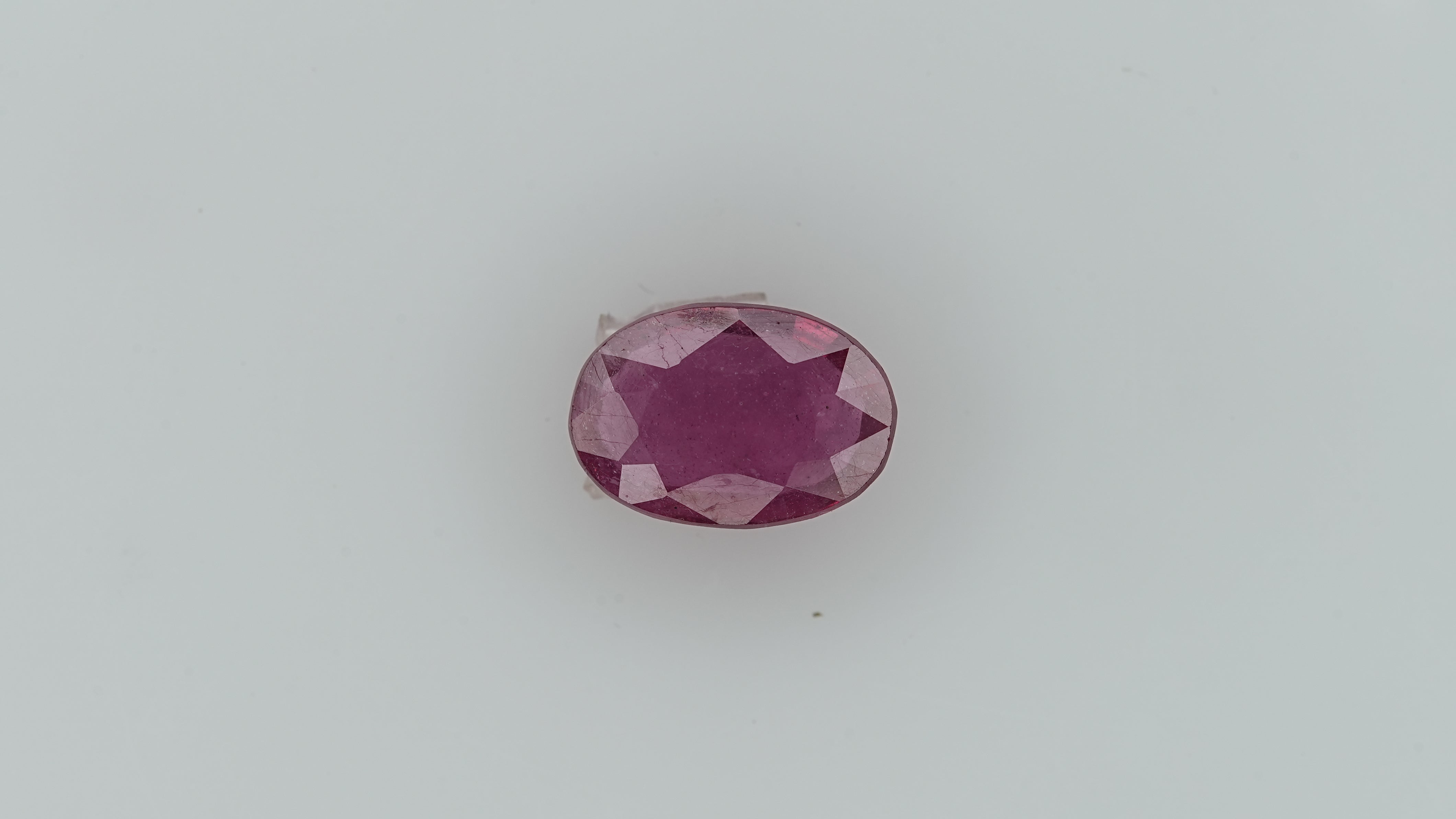 Gemsmantra Ruby - 5.32 Carats (5.852 Ratti)