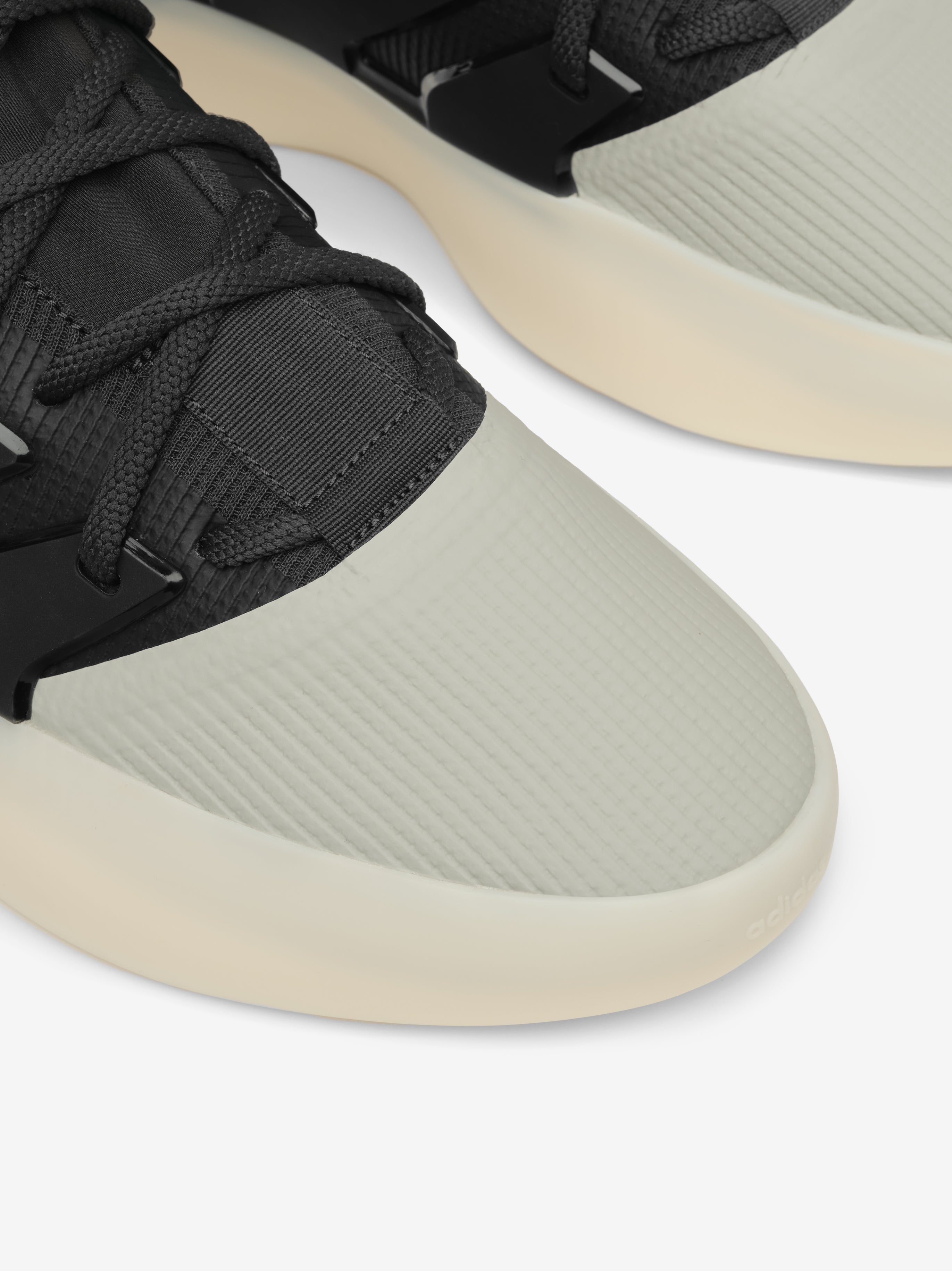 FEAR OF GOD ATHLETICS One Model – CARBON / SESAME - view 6