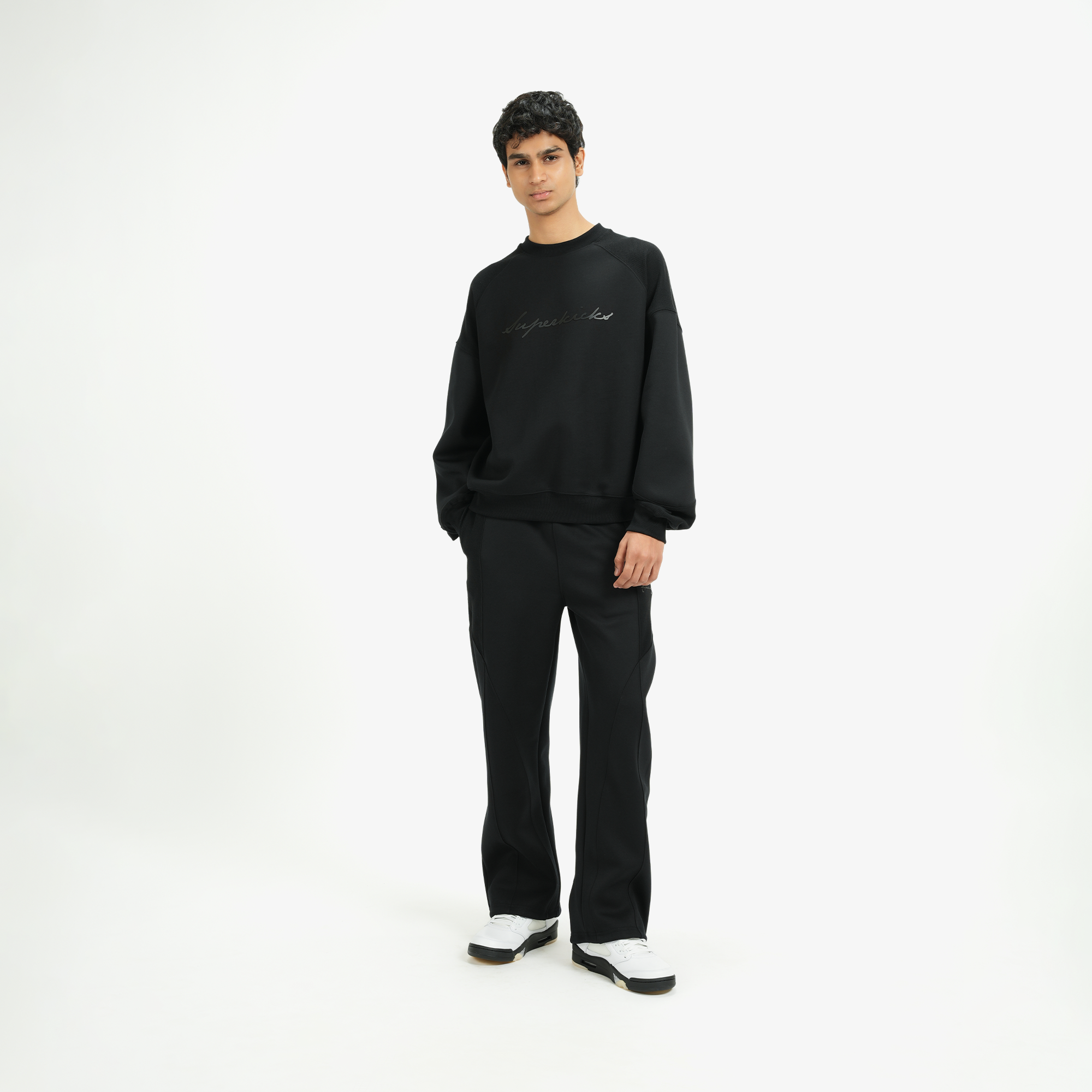 Superkicks | SIGNATURE SWEATSHIRT { MIDNIGHT BLACK - view 3