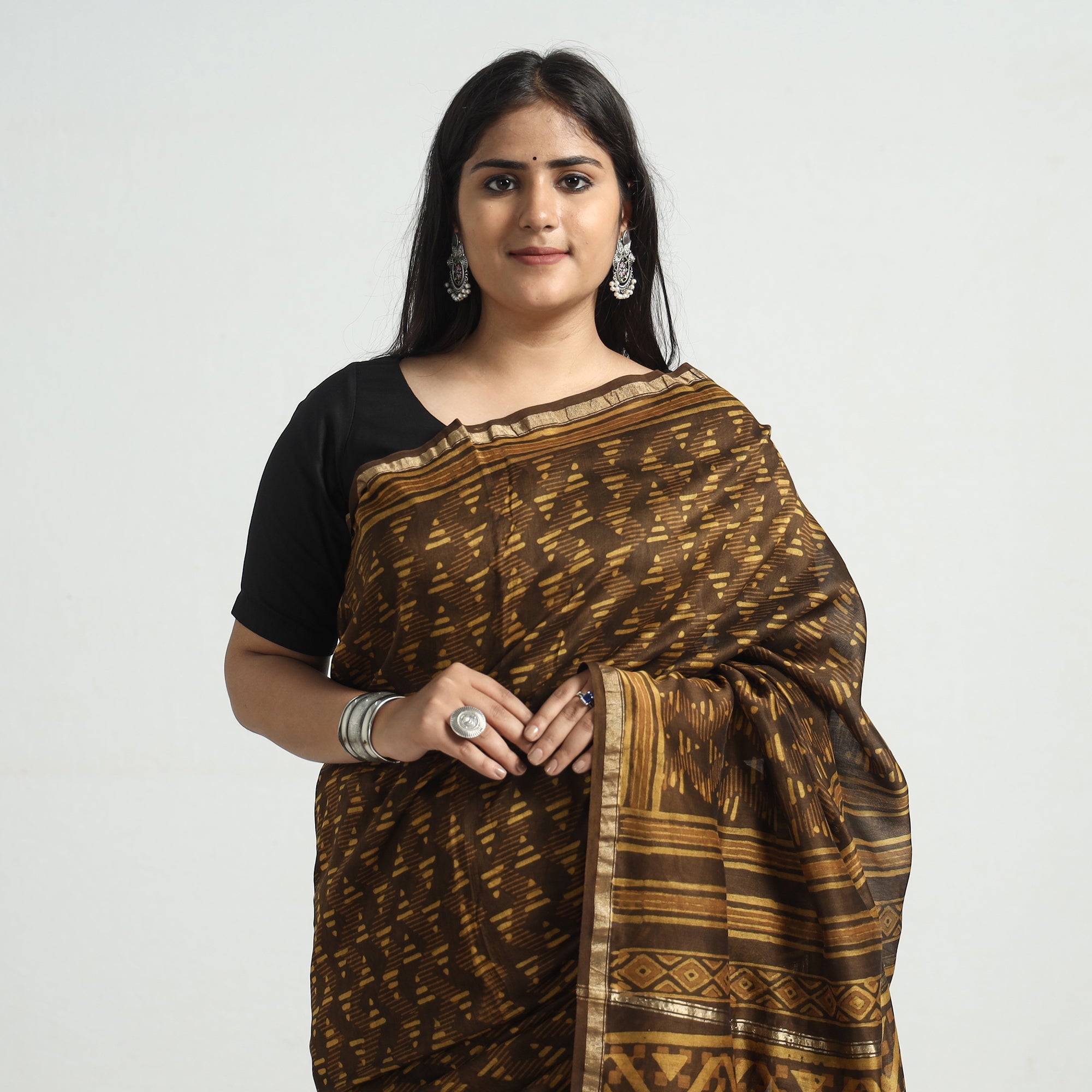 HAVELI CHRONICLES Brown - Akola Hand Block Printed Chanderi Silk Saree with Zari Border - view 3