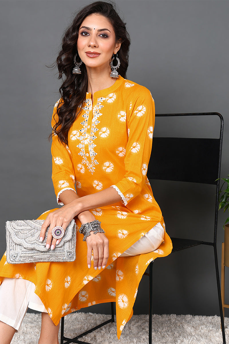Ahika Plus Size Yellow Cotton Embroidered Ethnic Motifs Straight Kurta VCK9567 - view 2