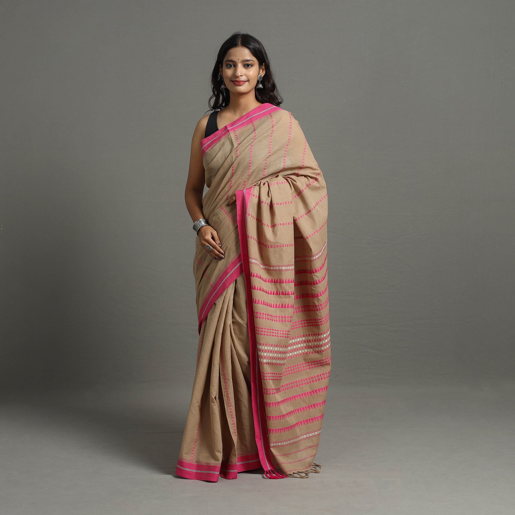 SASHA Brown - Bengal Handwoven Cotton Begampuri Saree 08