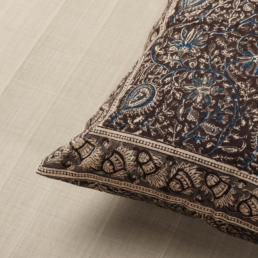 PITCHUKA SRINIVAS KALAMKARI PEDANA Black - Original Pedana Block Print Cotton Kalamkari Cushion Cover - view 2