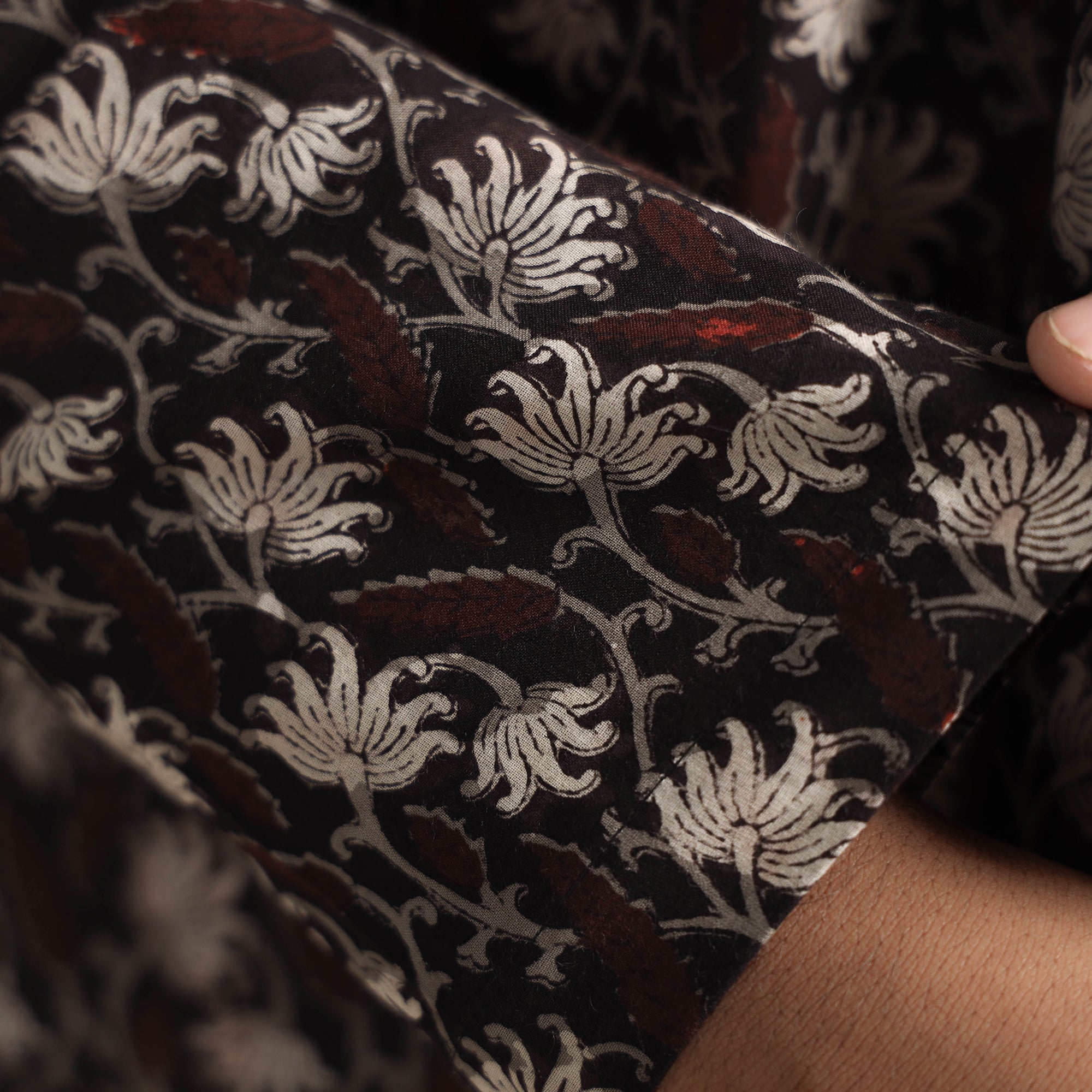 ITOKRI CASUALS Black with Lianas Jaal - Bagru Block Printed Cotton Men Short Kurta - view 6