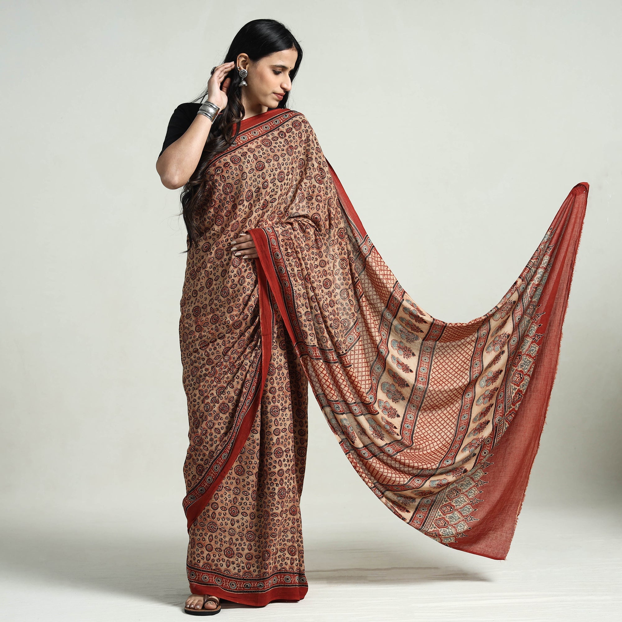 KACHCHH JI CHHAAP Brown - Block Printed Mul Cotton Ajrakh Saree - view 2