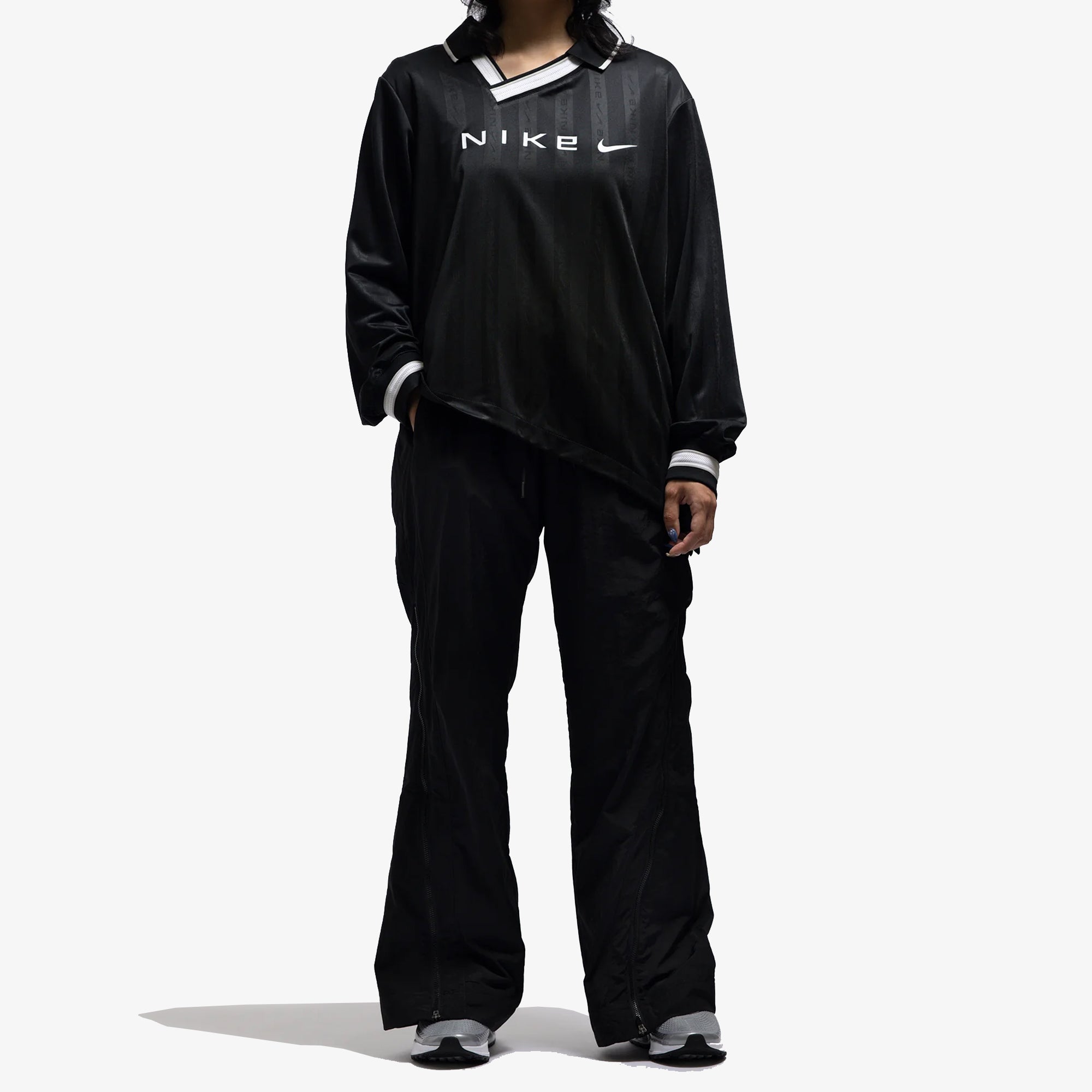 Nike | As W Nsw Cllctn Df Jqrd Ls Jsy { Black/lt Iron Ore/white - view 7