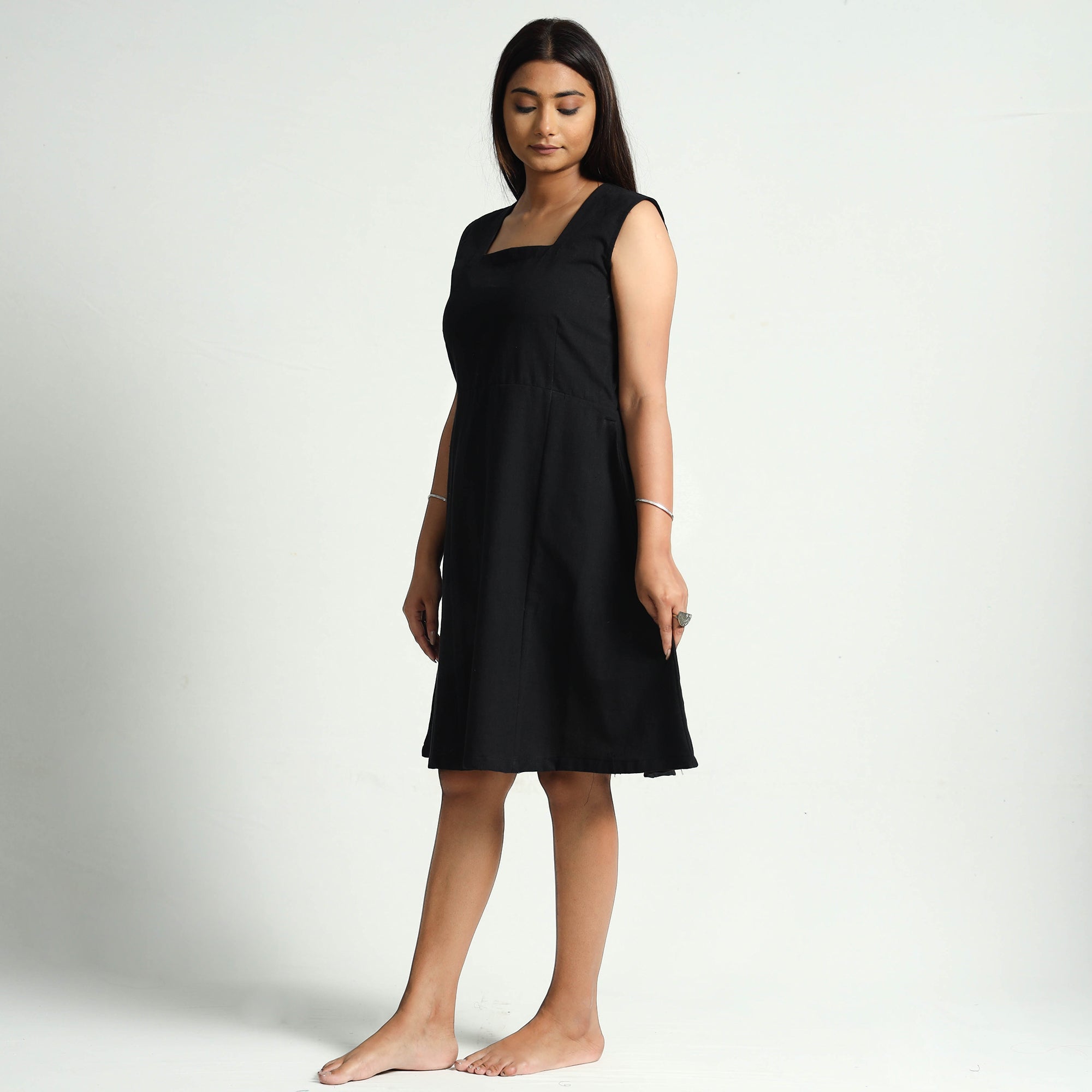 ITOKRI CASUALS Black - Plain Handloom Cotton Dress - view 5