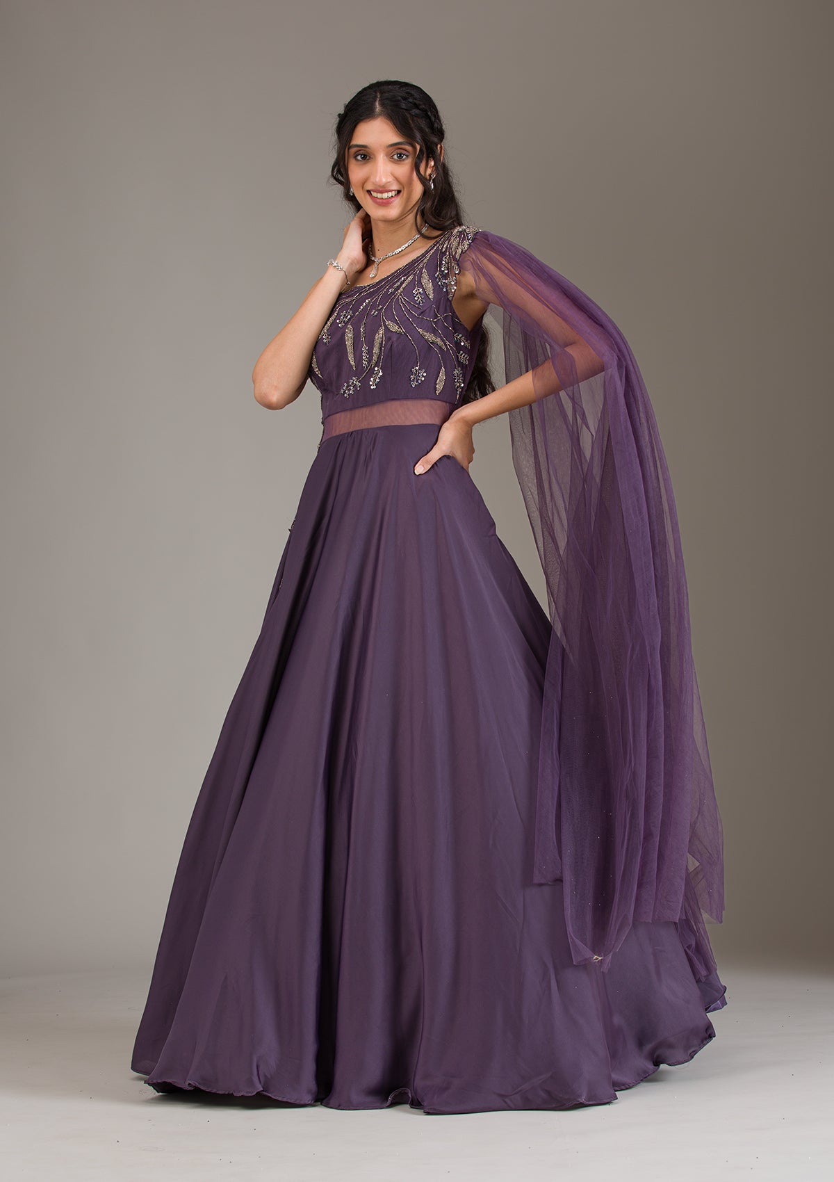 Koskii Wine Cutdana Net Gown - view 4