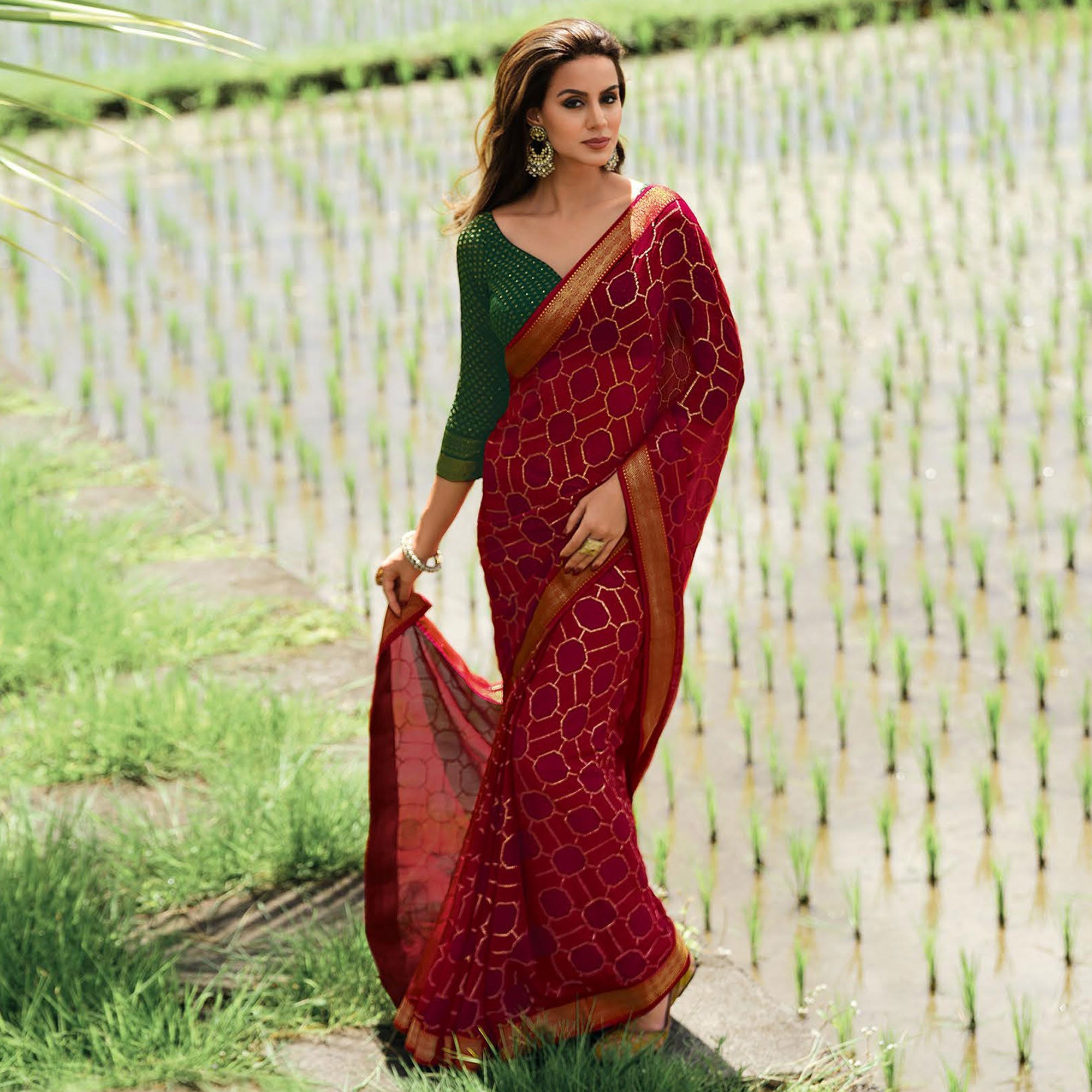 Peachmode Dark Rani & Red Foil Printed Chiffon Saree