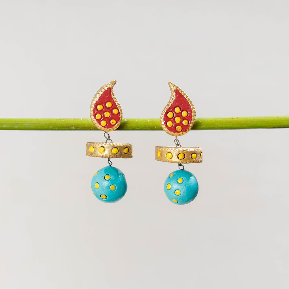 KHUSHBASH - HAPPY LOOM OF EAST Bishnupur Handpainted Terracotta Earrings