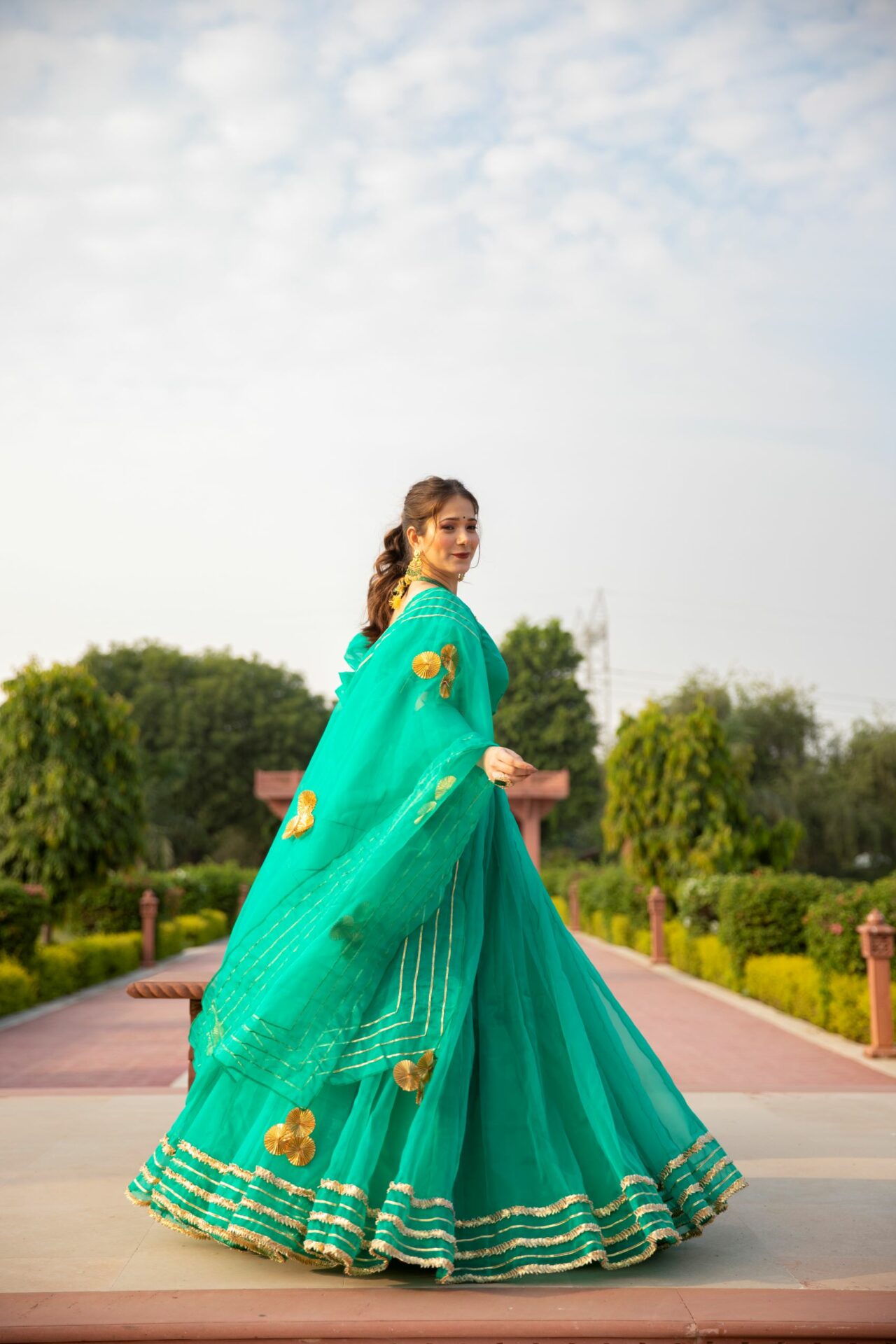Idaho-o Shale Green Organza Lehenga – Women's