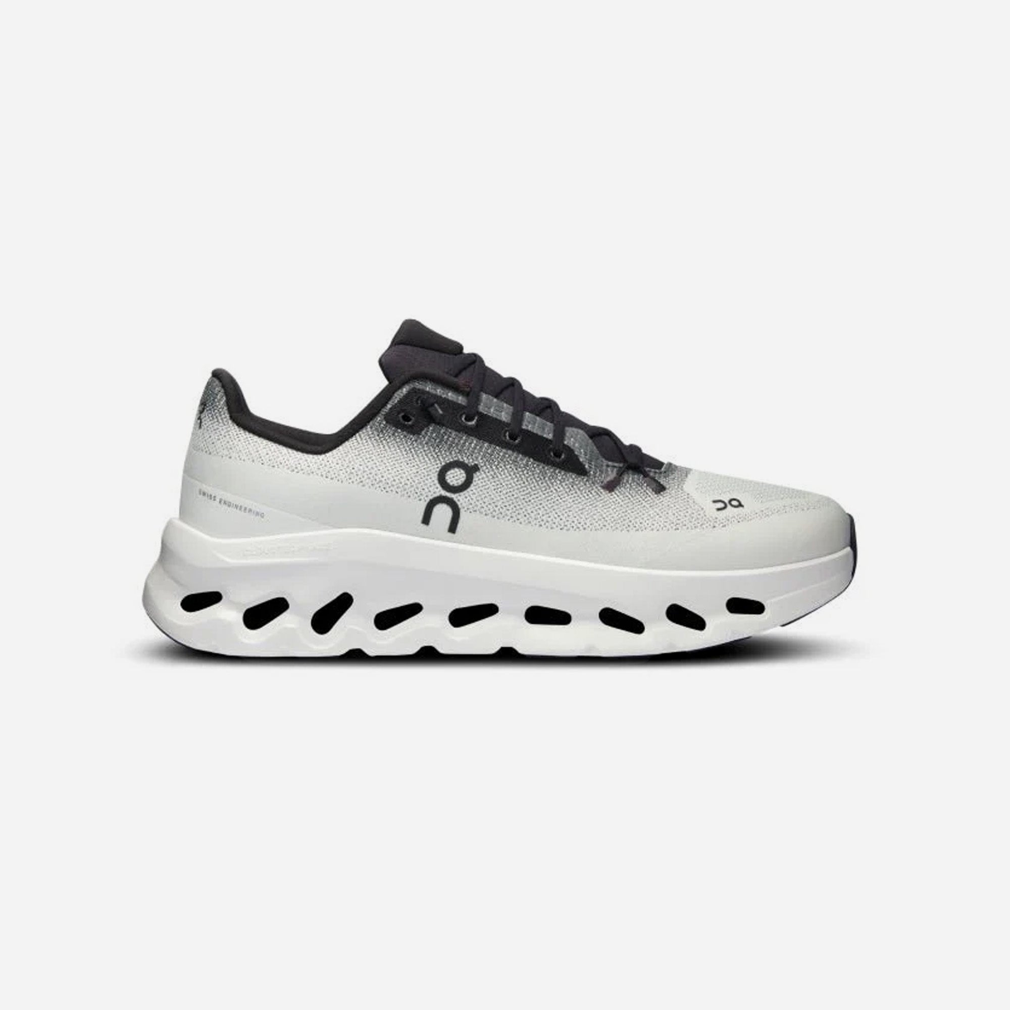 On Running Cloudtilt Black Ivory WMNS