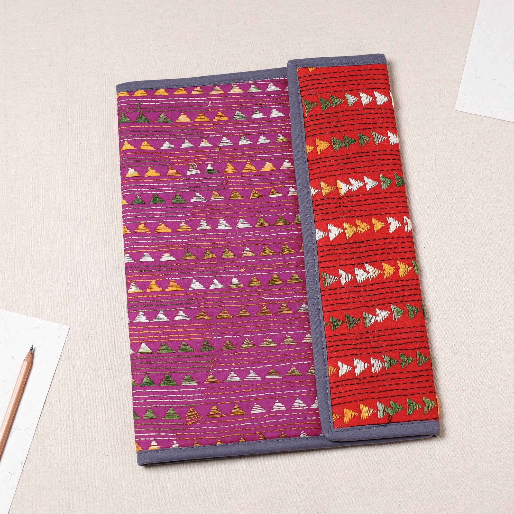 ASALKAAR Bengal Kantha Work Handcrafted File Folder